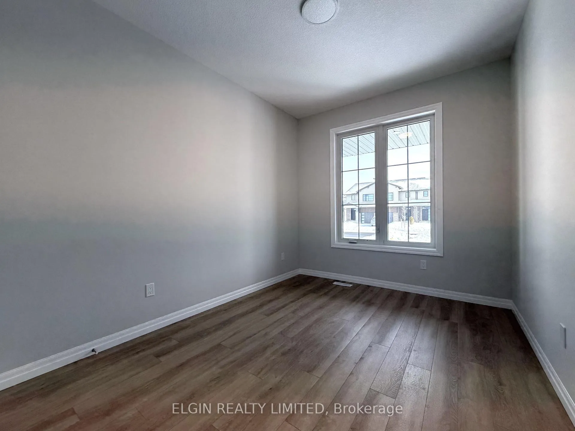 Photo 5 of 254 Renaissance Drive, St. Thomas — HOMEH