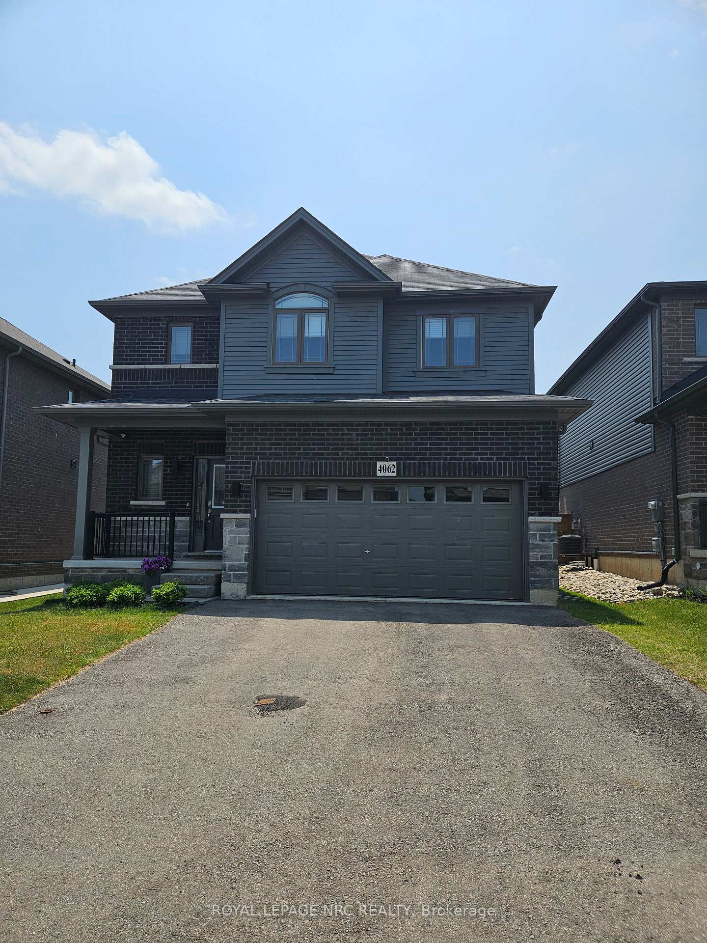 Front of 4062 Thomas Street