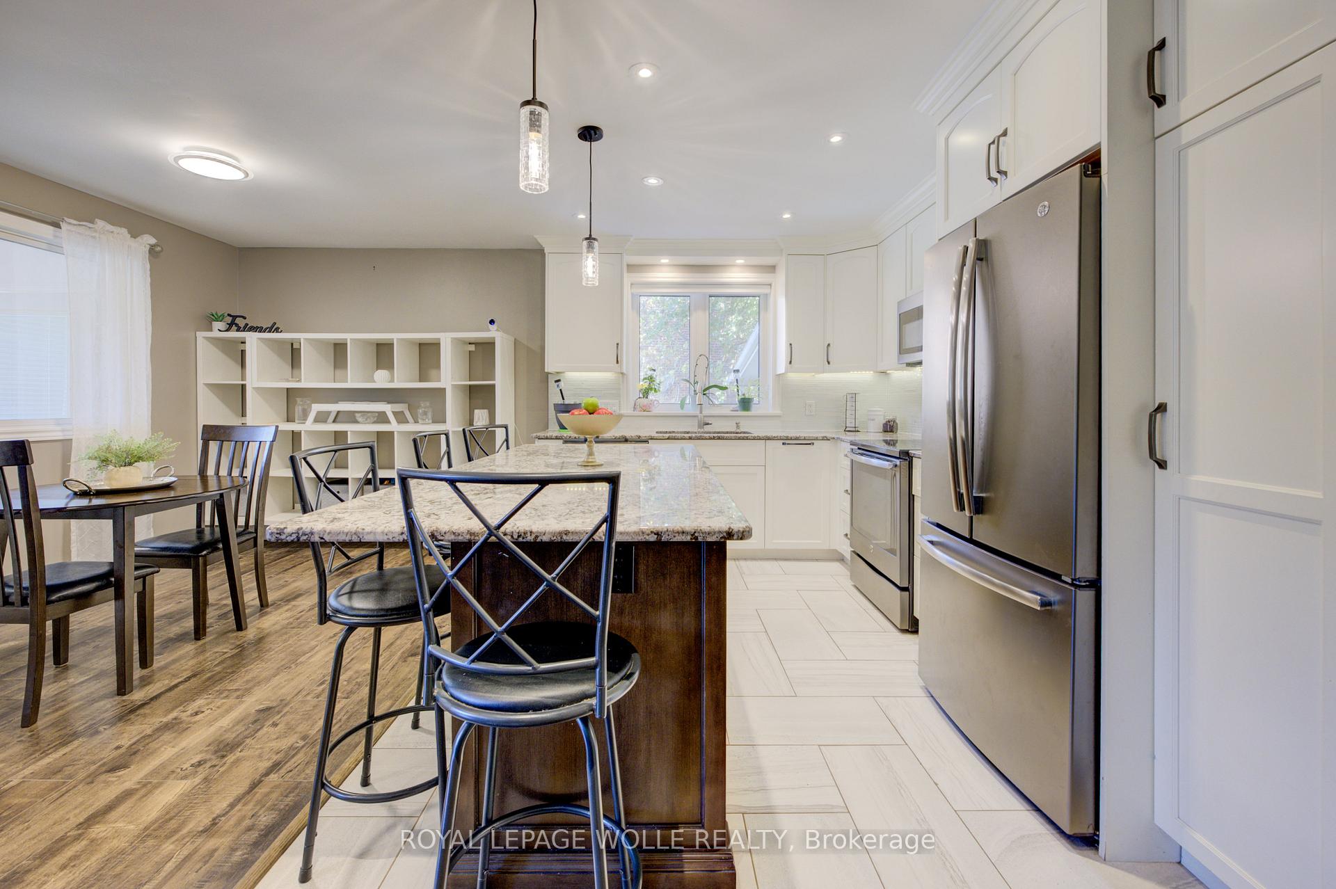 Photo 18 of 127 Jansen Avenue, Kitchener — HOMEH