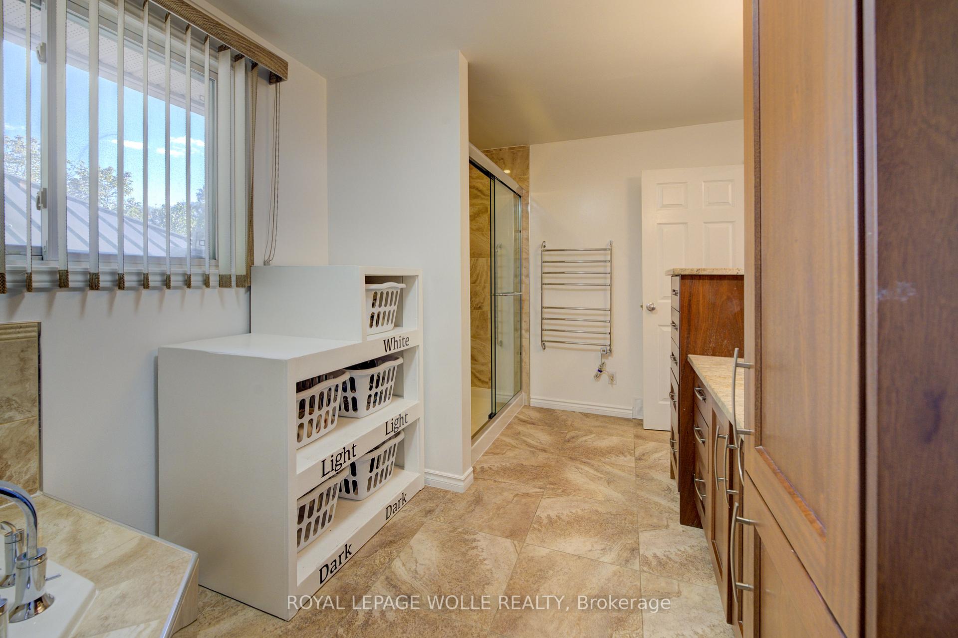 Photo 26 of 127 Jansen Avenue, Kitchener — HOMEH