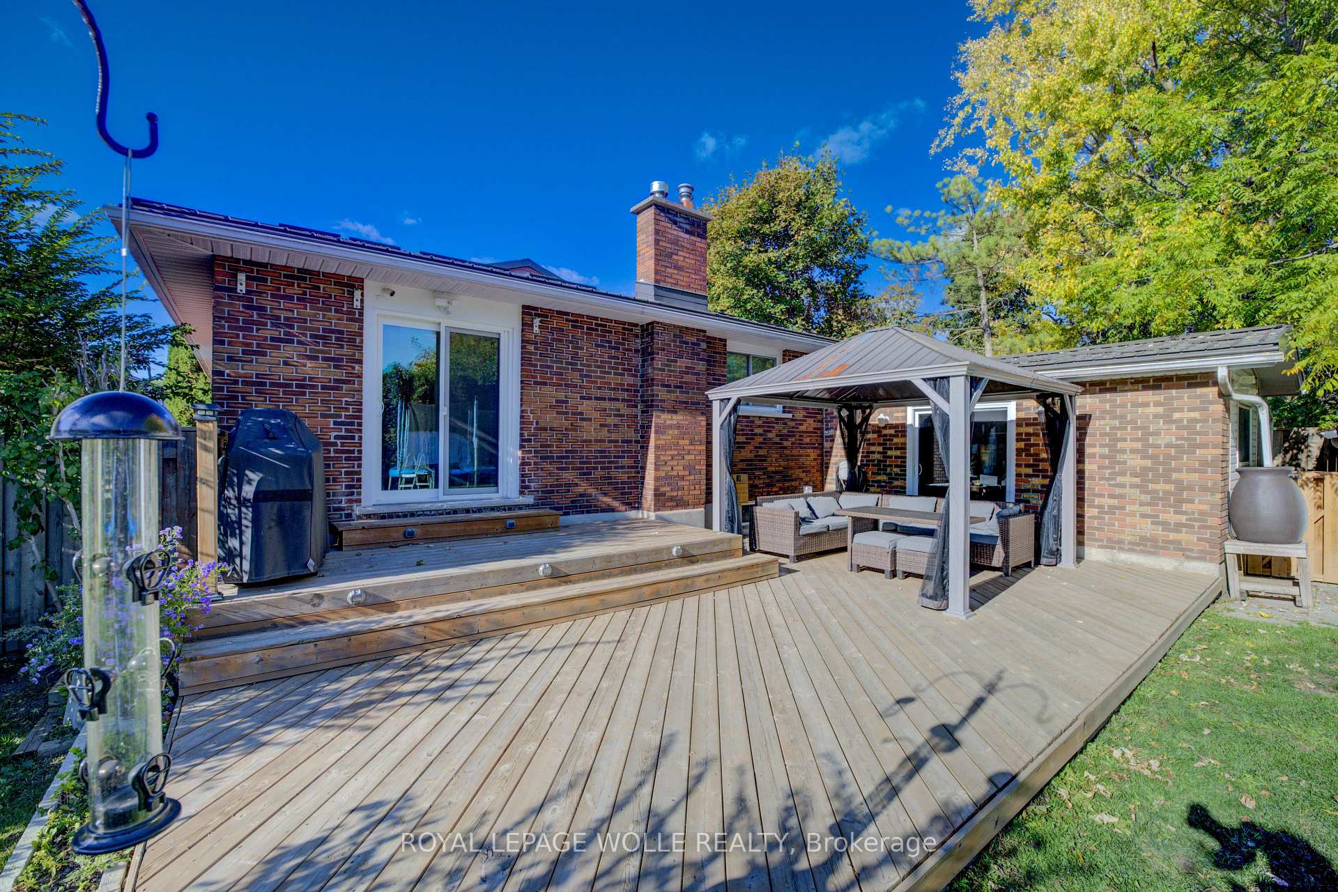 Photo 34 of 127 Jansen Avenue, Kitchener — HOMEH