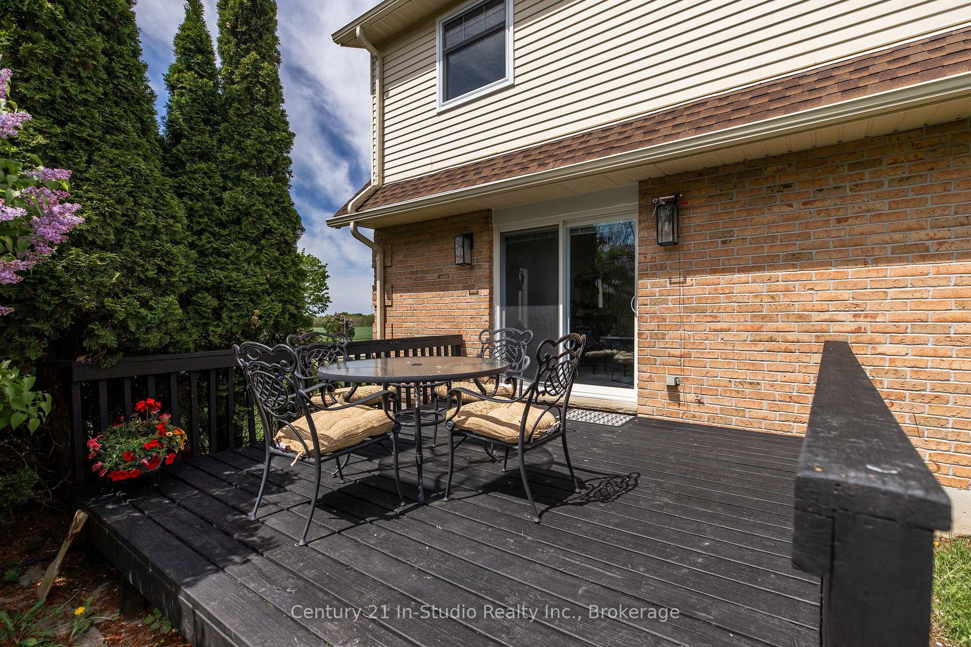 Photo 5 of 20 Smith Street, Kincardine — HOMEH