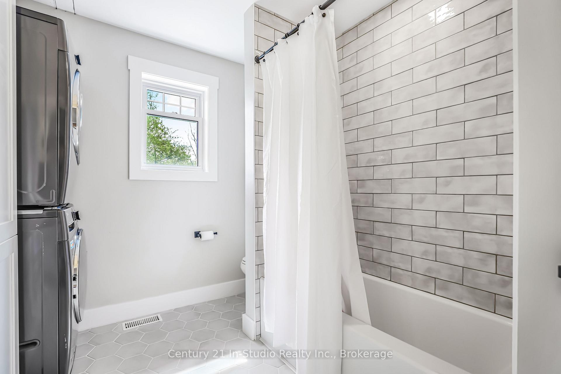 Photo 30 of 20 Smith Street, Kincardine — HOMEH