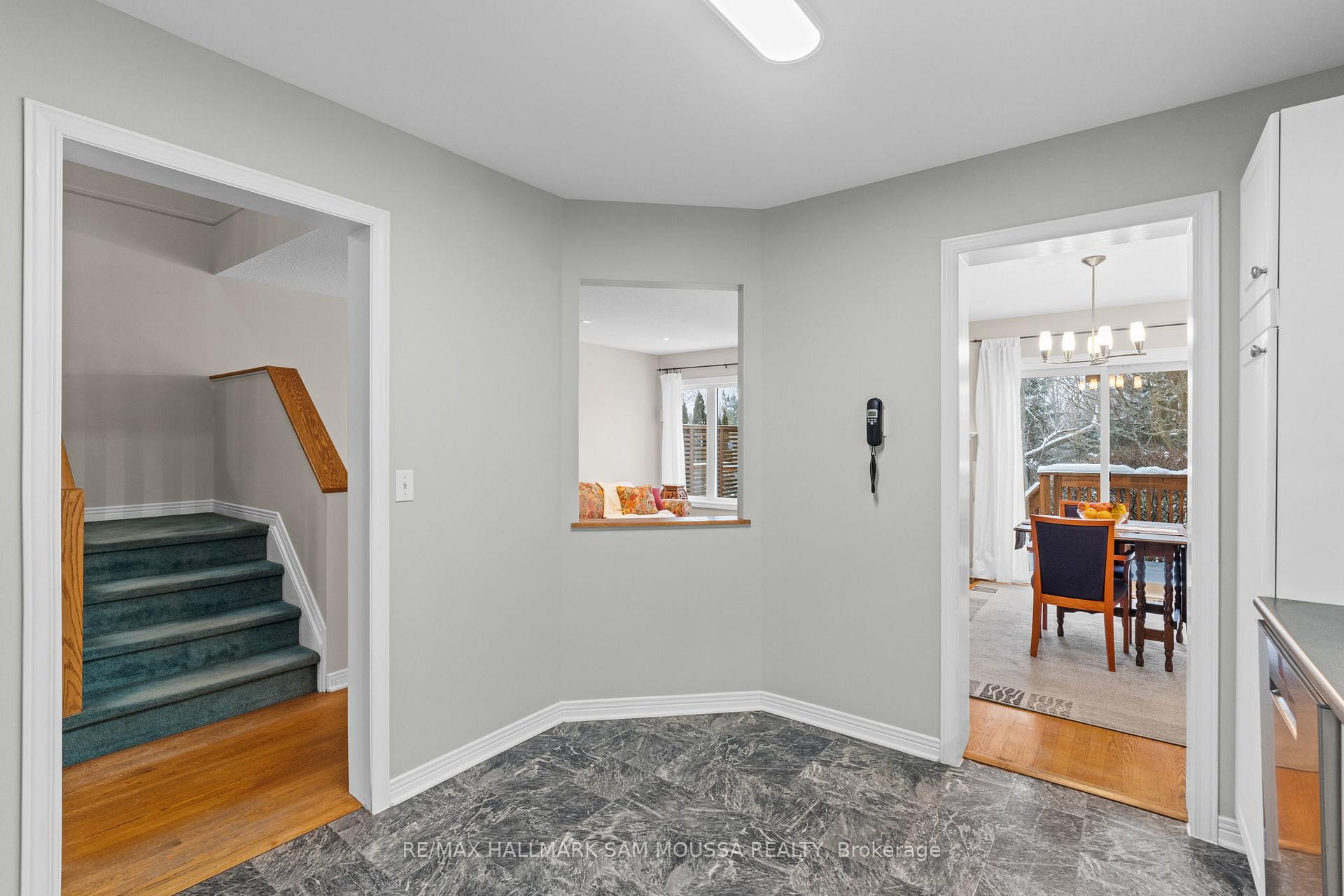 Photo 17 of 63 Rhapsody Lane, Ottawa, Hunt Club Woods — HOMEH