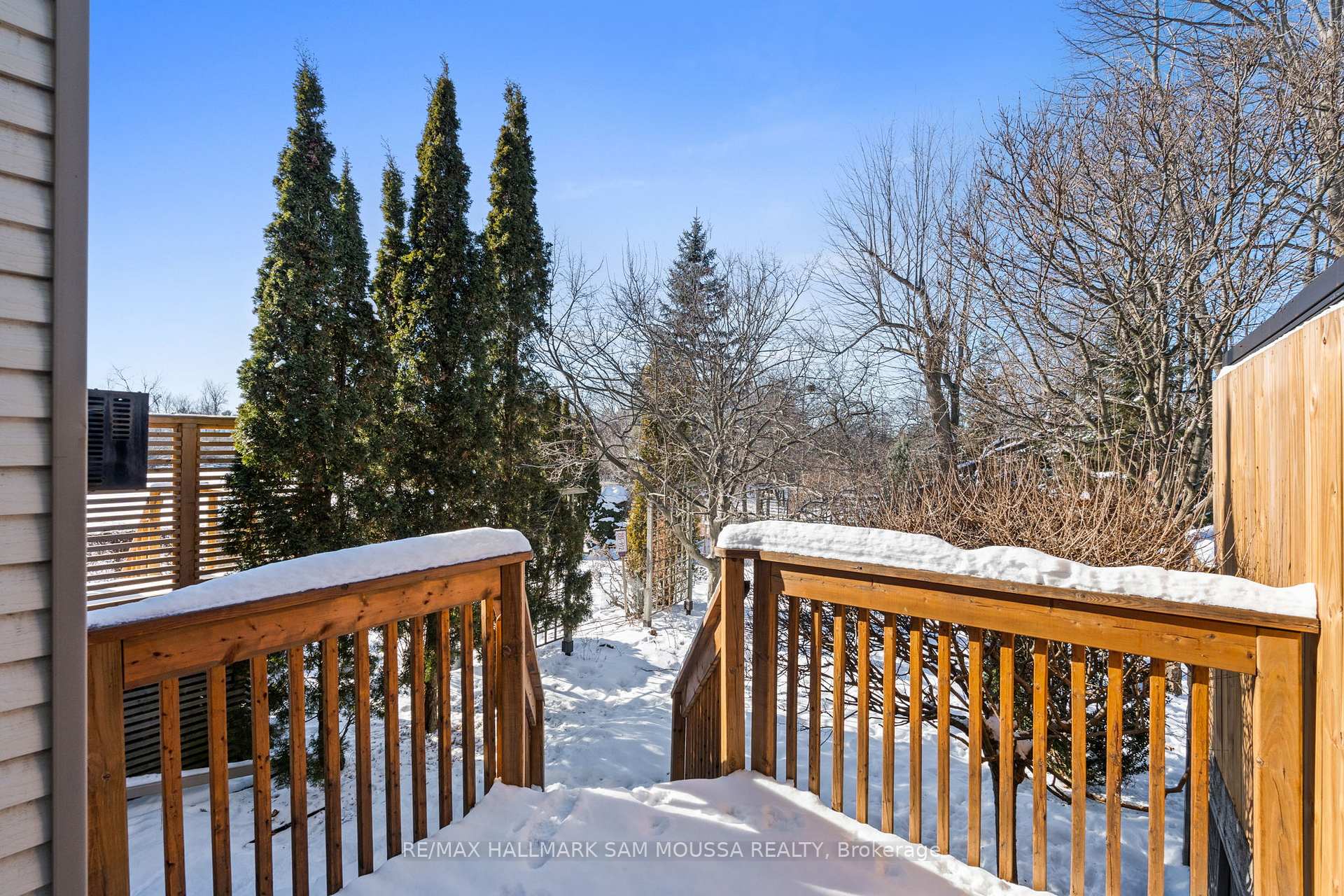 Photo 33 of 63 Rhapsody Lane, Ottawa, Hunt Club Woods — HOMEH
