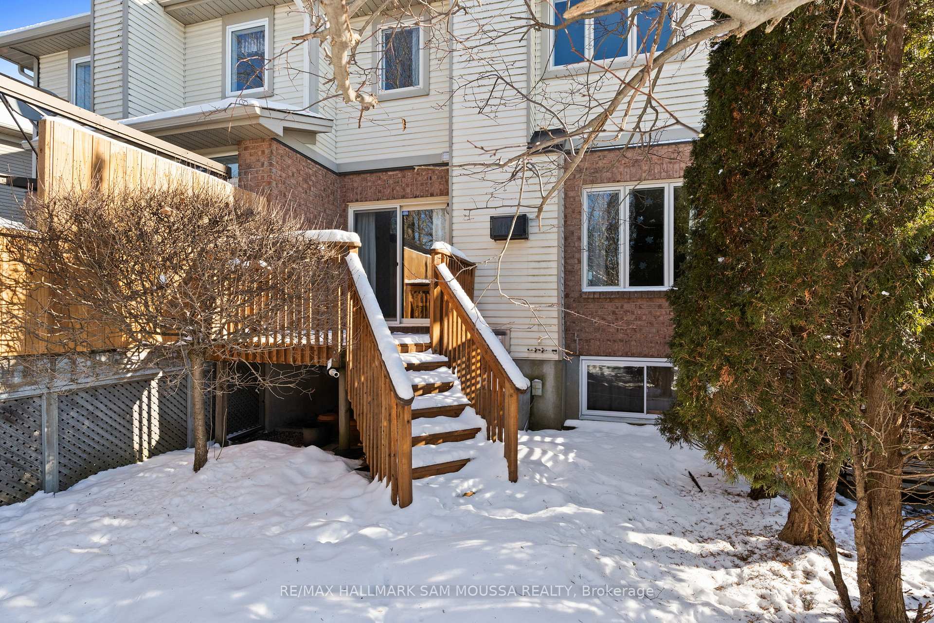Photo 34 of 63 Rhapsody Lane, Ottawa, Hunt Club Woods — HOMEH