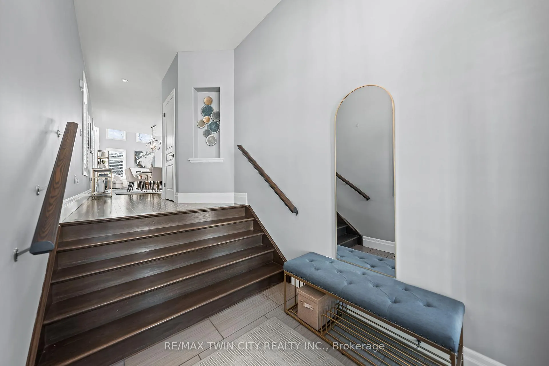 Photo 7 of 155 Oak Park Drive, Waterloo — HOMEH