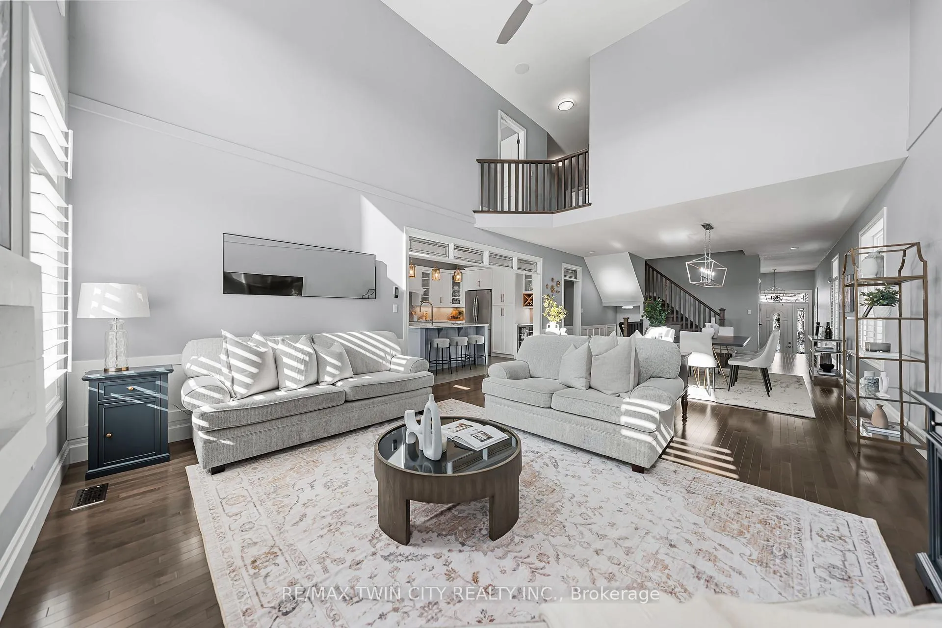Photo 26 of 155 Oak Park Drive, Waterloo — HOMEH