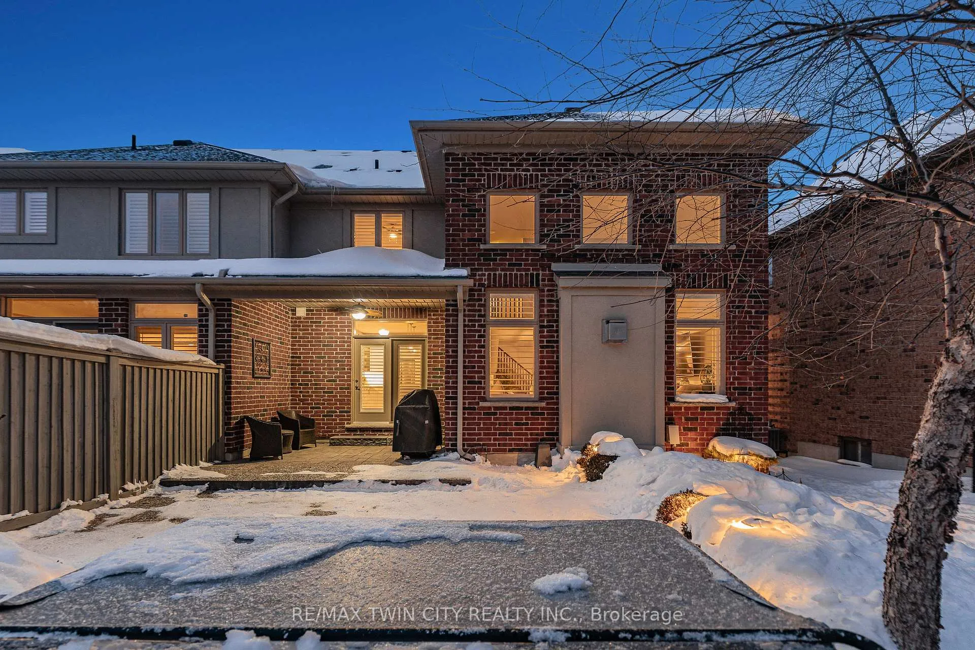 Photo 44 of 155 Oak Park Drive, Waterloo — HOMEH