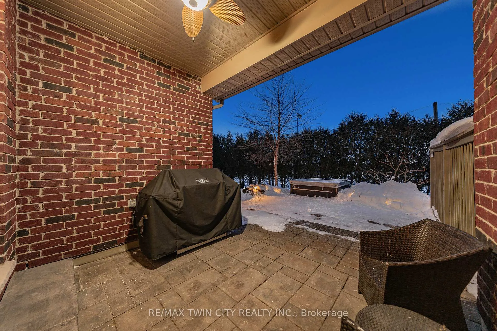 Photo 46 of 155 Oak Park Drive, Waterloo — HOMEH