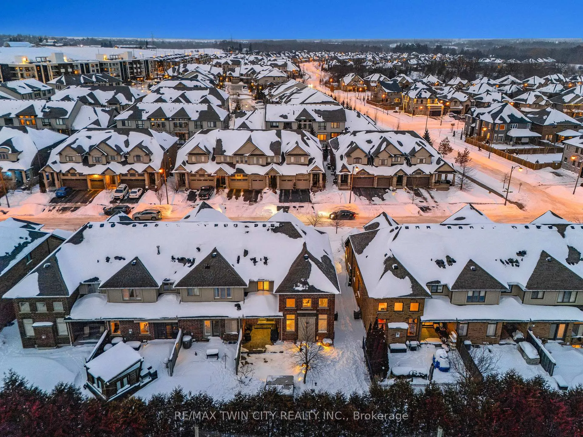 Photo 50 of 155 Oak Park Drive, Waterloo — HOMEH