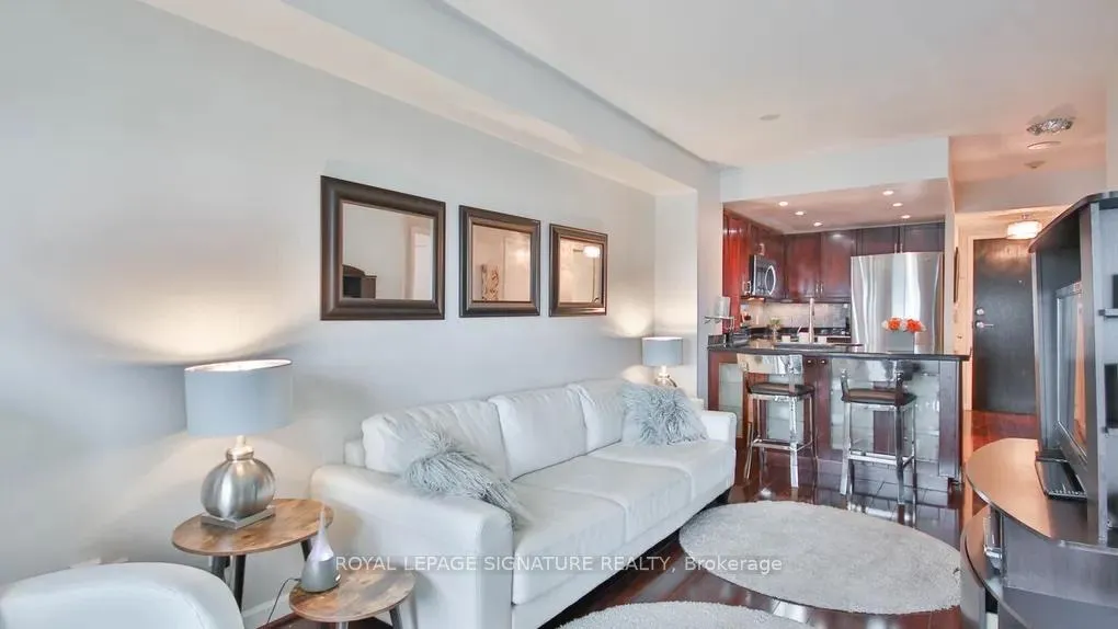 Photo 7 of Unit 3007, 8 Park Road, Toronto, Rosedale-Moore Park — HOMEH