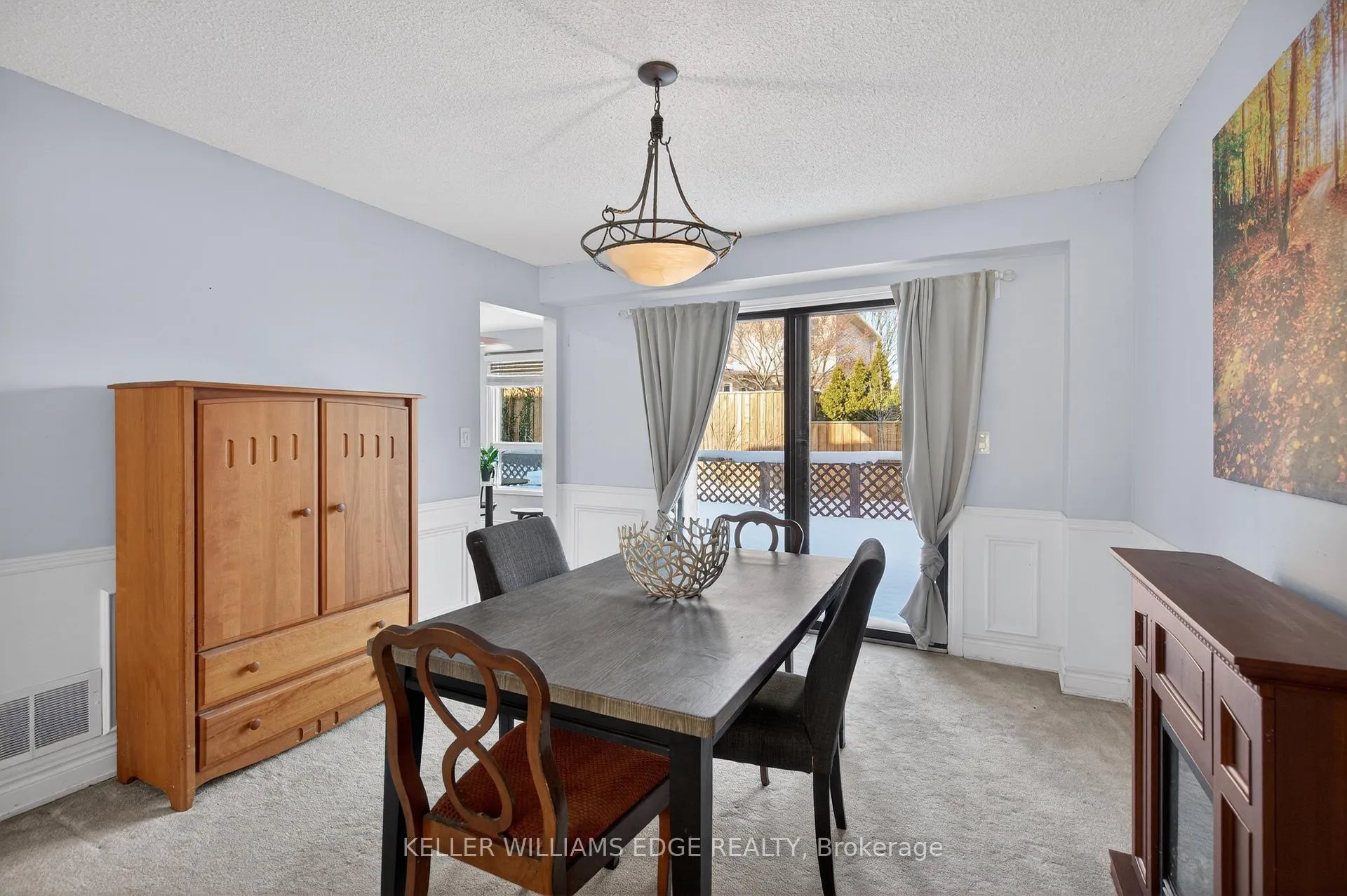 Photo 9 of 5 Giffin Road, Hamilton, Dundas — HOMEH