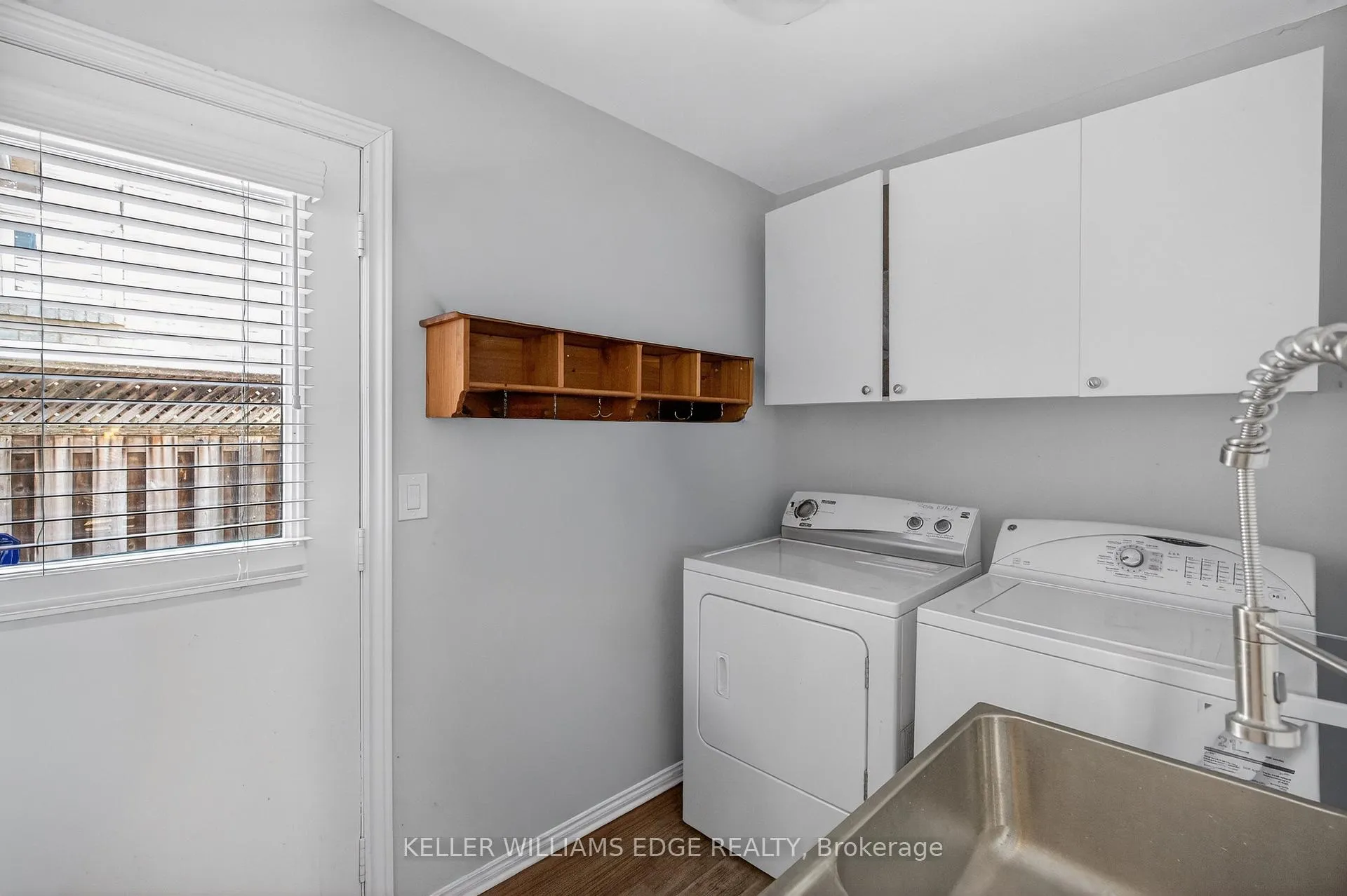 Photo 21 of 5 Giffin Road, Hamilton, Dundas — HOMEH