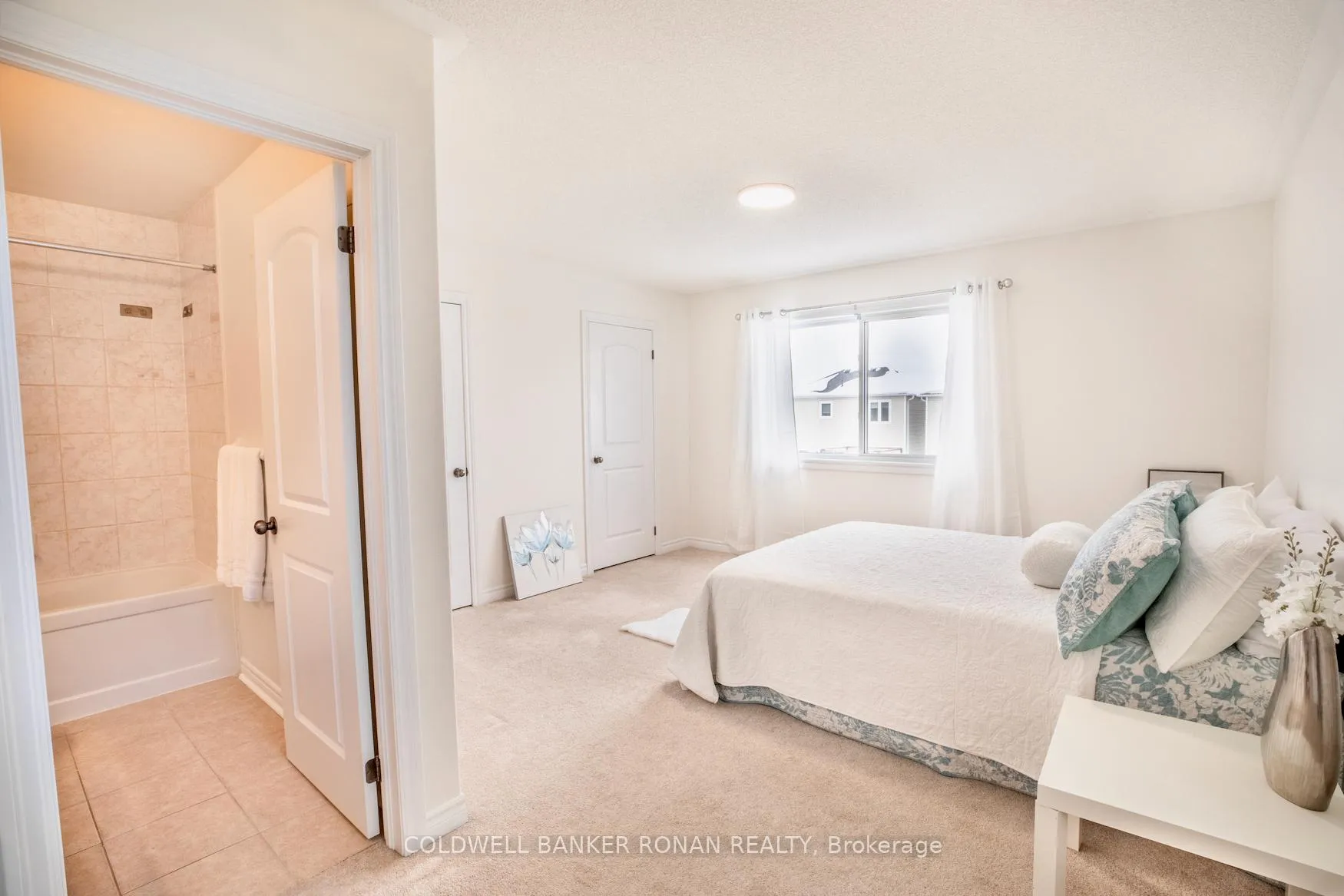 Photo 17 of 115 Banting Crescent, Essa, Angus — HOMEH