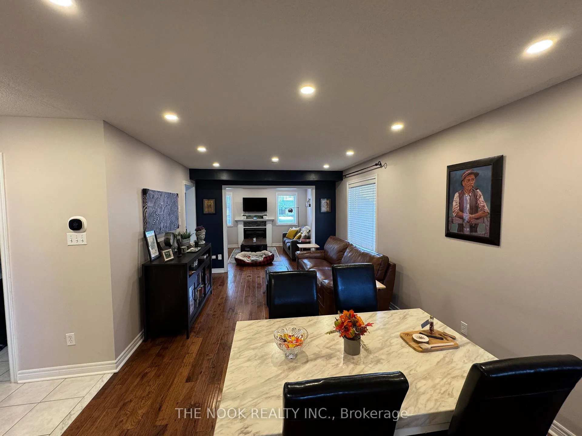 Photo 2 of 171 Willowbrook Drive, Whitby, Pringle Creek — HOMEH