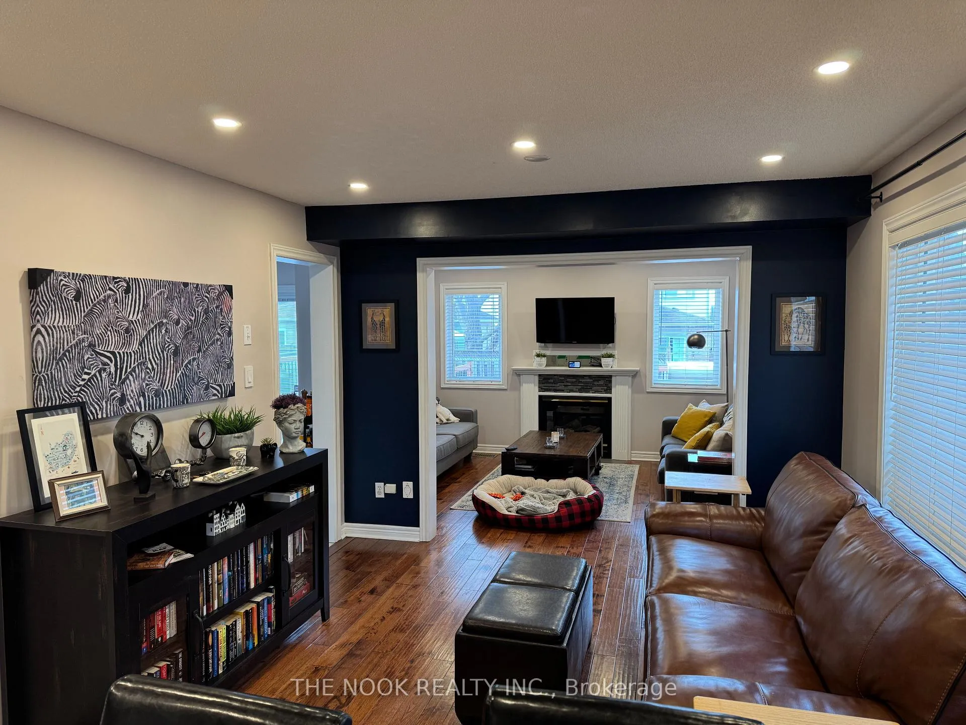 Photo 4 of 171 Willowbrook Drive, Whitby, Pringle Creek — HOMEH