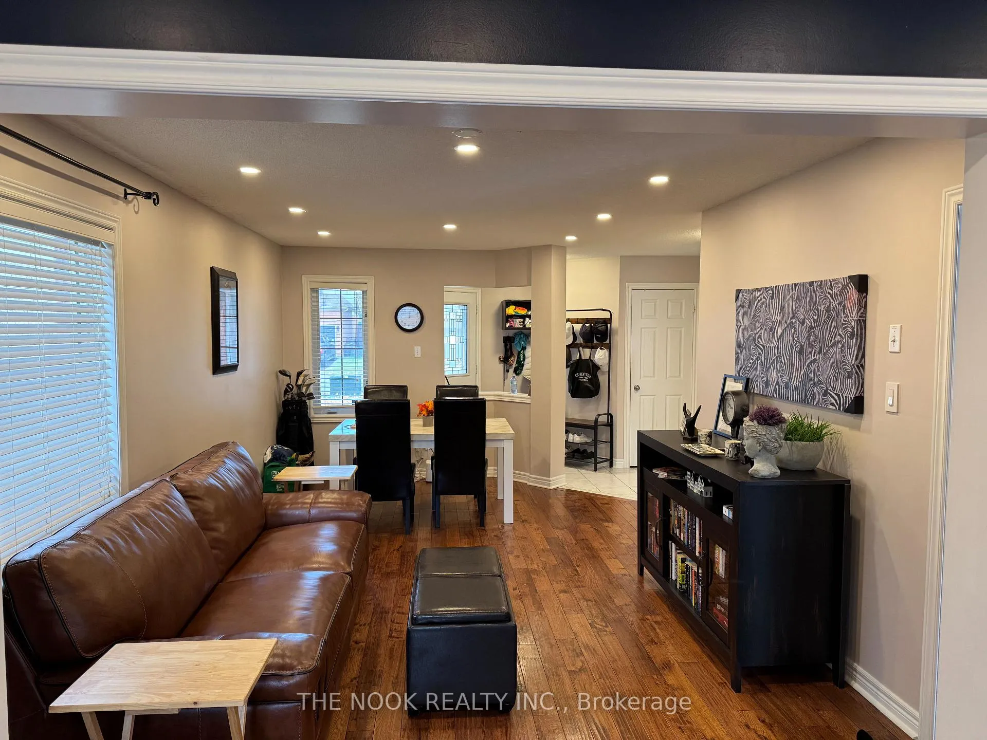 Photo 6 of 171 Willowbrook Drive, Whitby, Pringle Creek — HOMEH