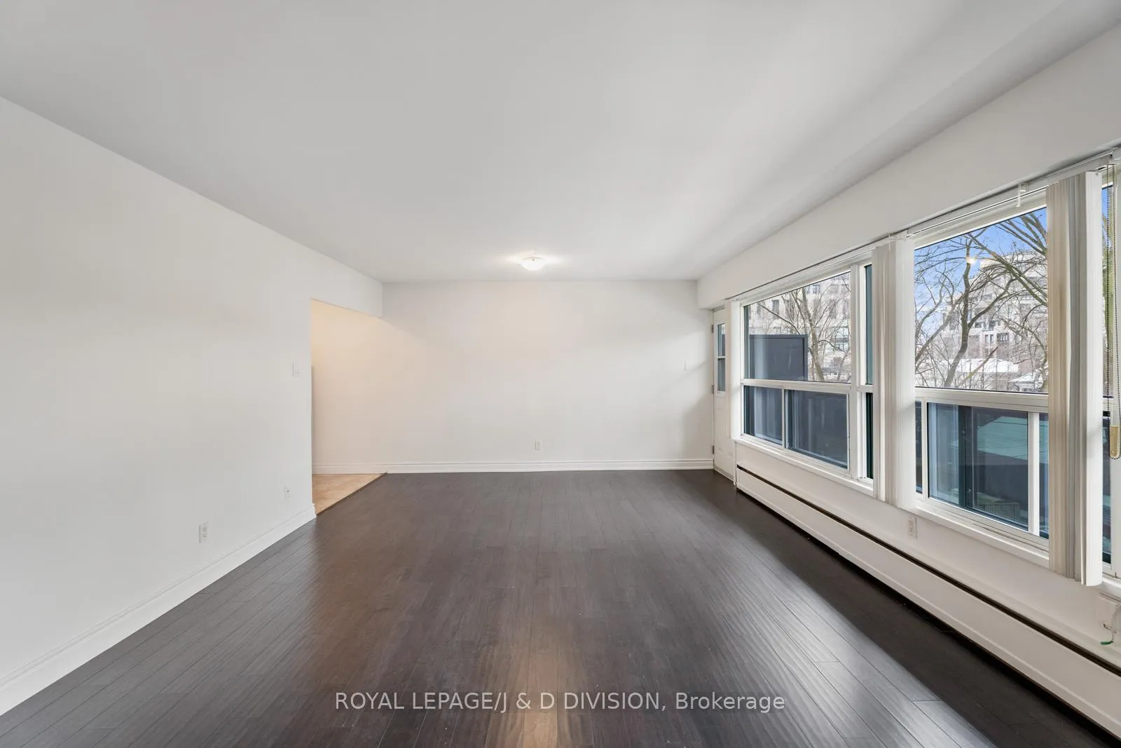 Photo 2 of Unit 34, 494 Avenue Road, Toronto, Forest Hill South — HOMEH
