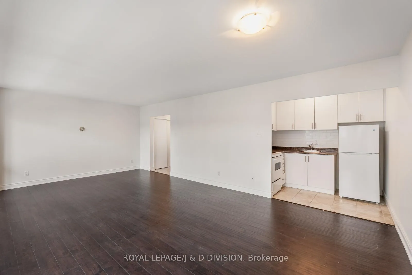 Photo 5 of Unit 34, 494 Avenue Road, Toronto, Forest Hill South — HOMEH