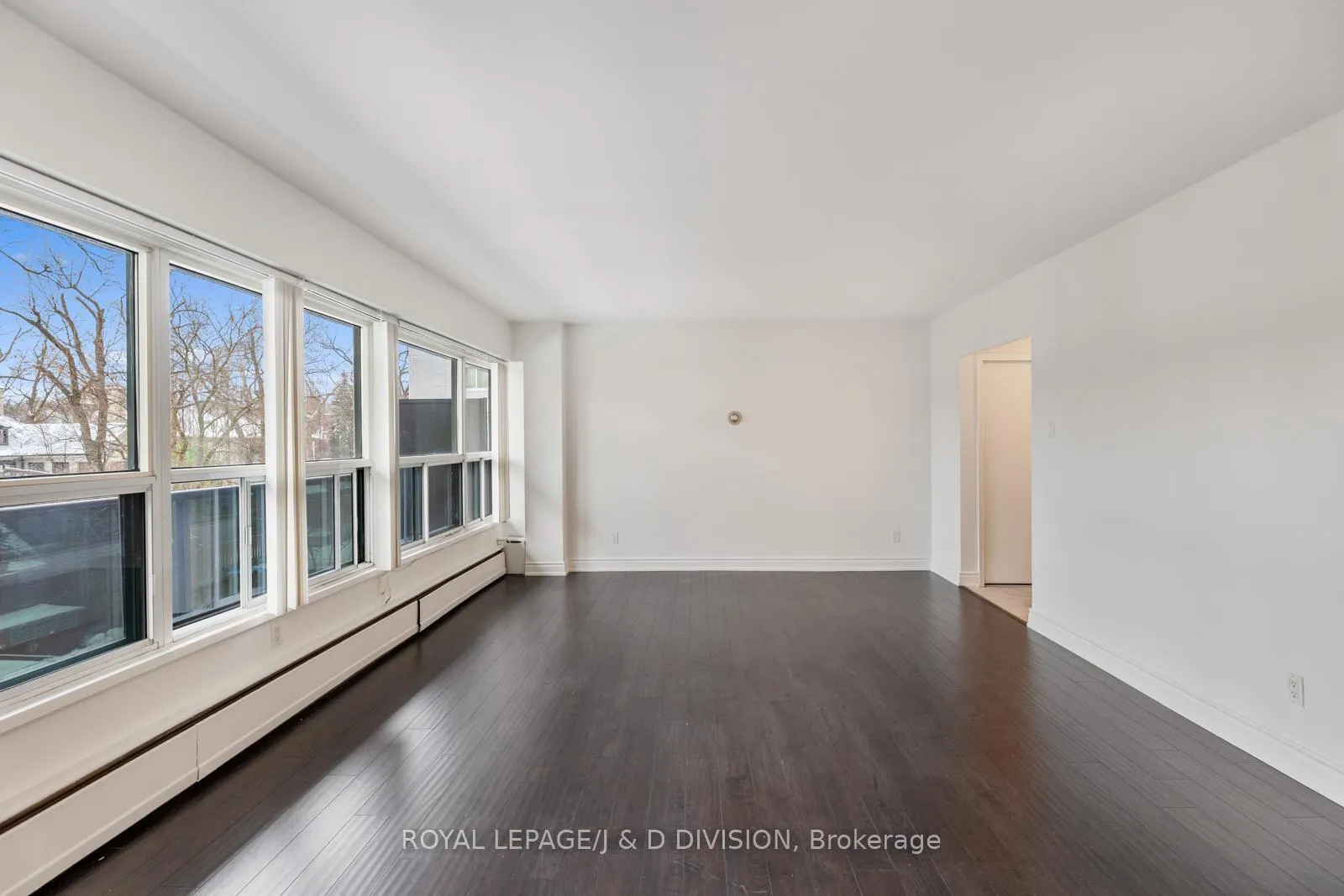 Photo 7 of Unit 34, 494 Avenue Road, Toronto, Forest Hill South — HOMEH
