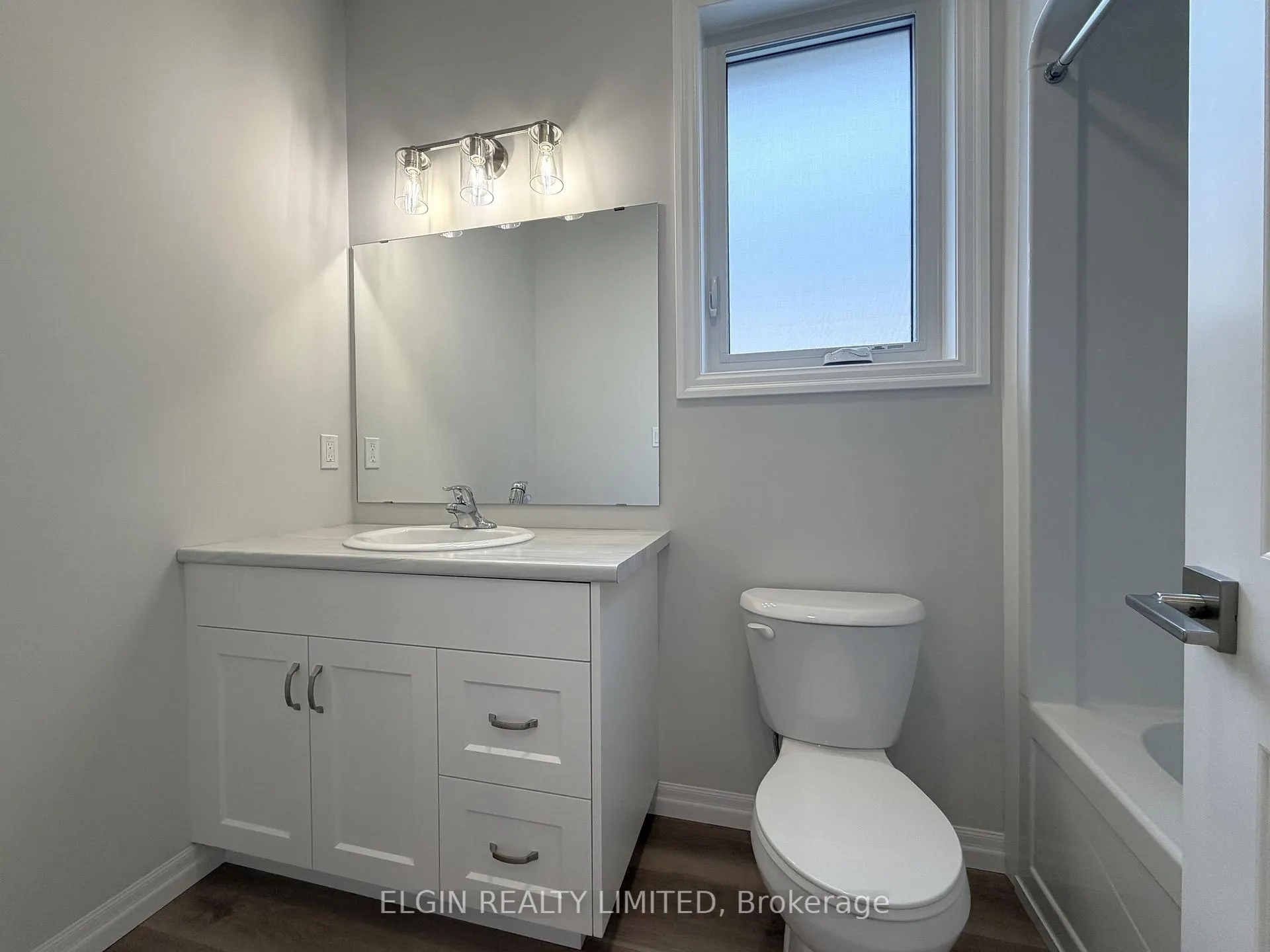 Photo 5 of 256 Renaissance Drive, St. Thomas — HOMEH