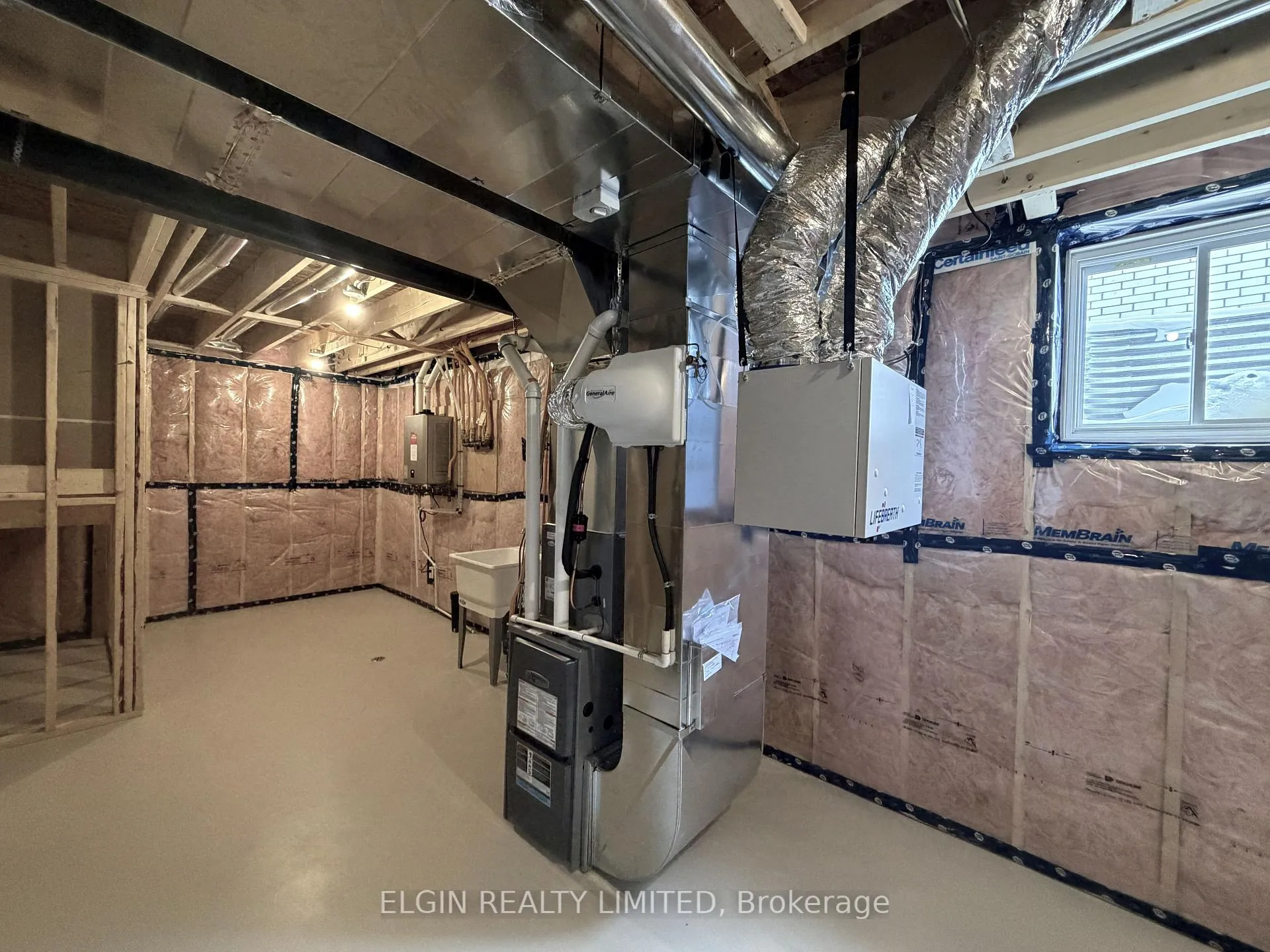 Photo 28 of 256 Renaissance Drive, St. Thomas — HOMEH