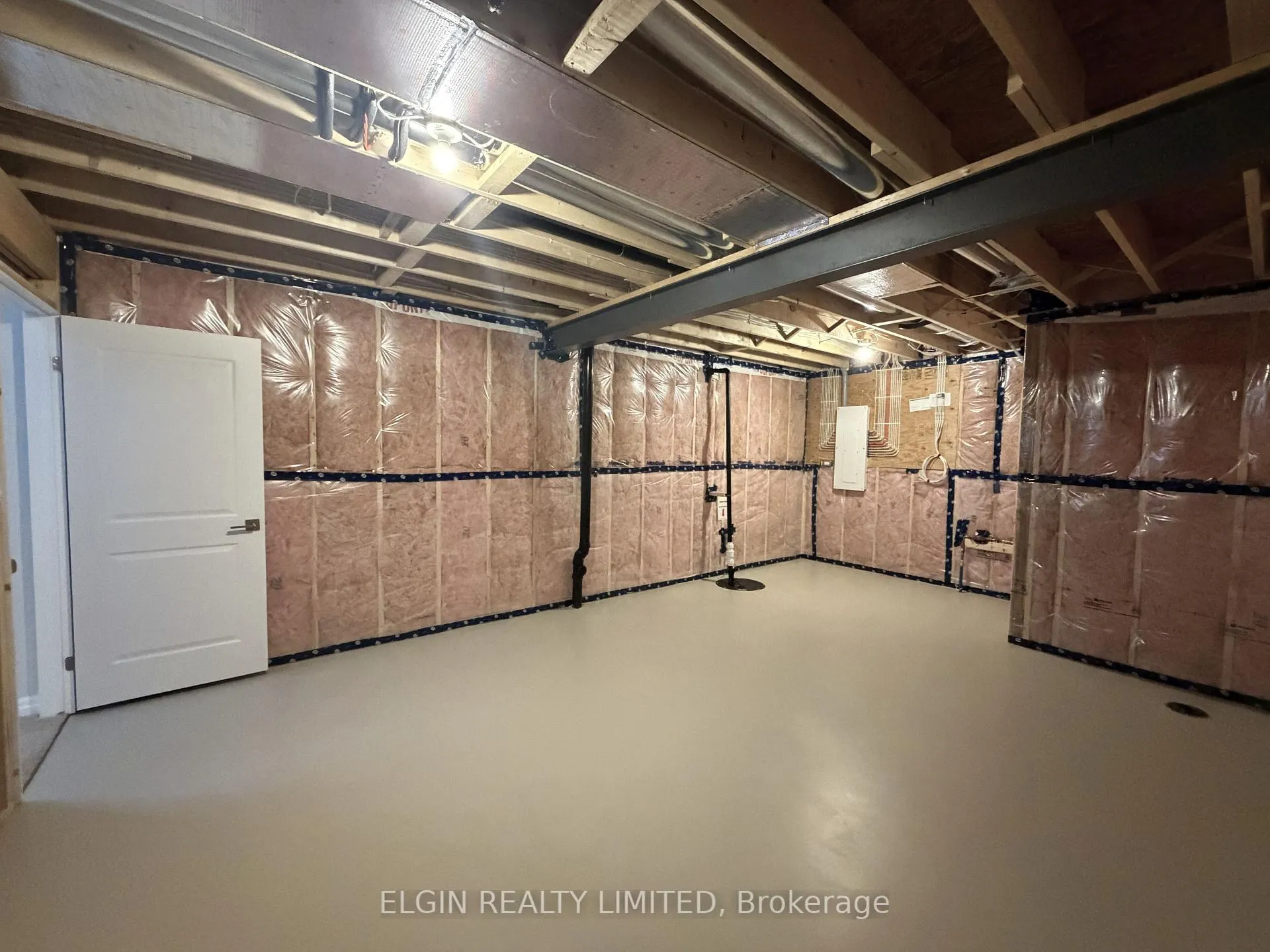 Photo 29 of 256 Renaissance Drive, St. Thomas — HOMEH