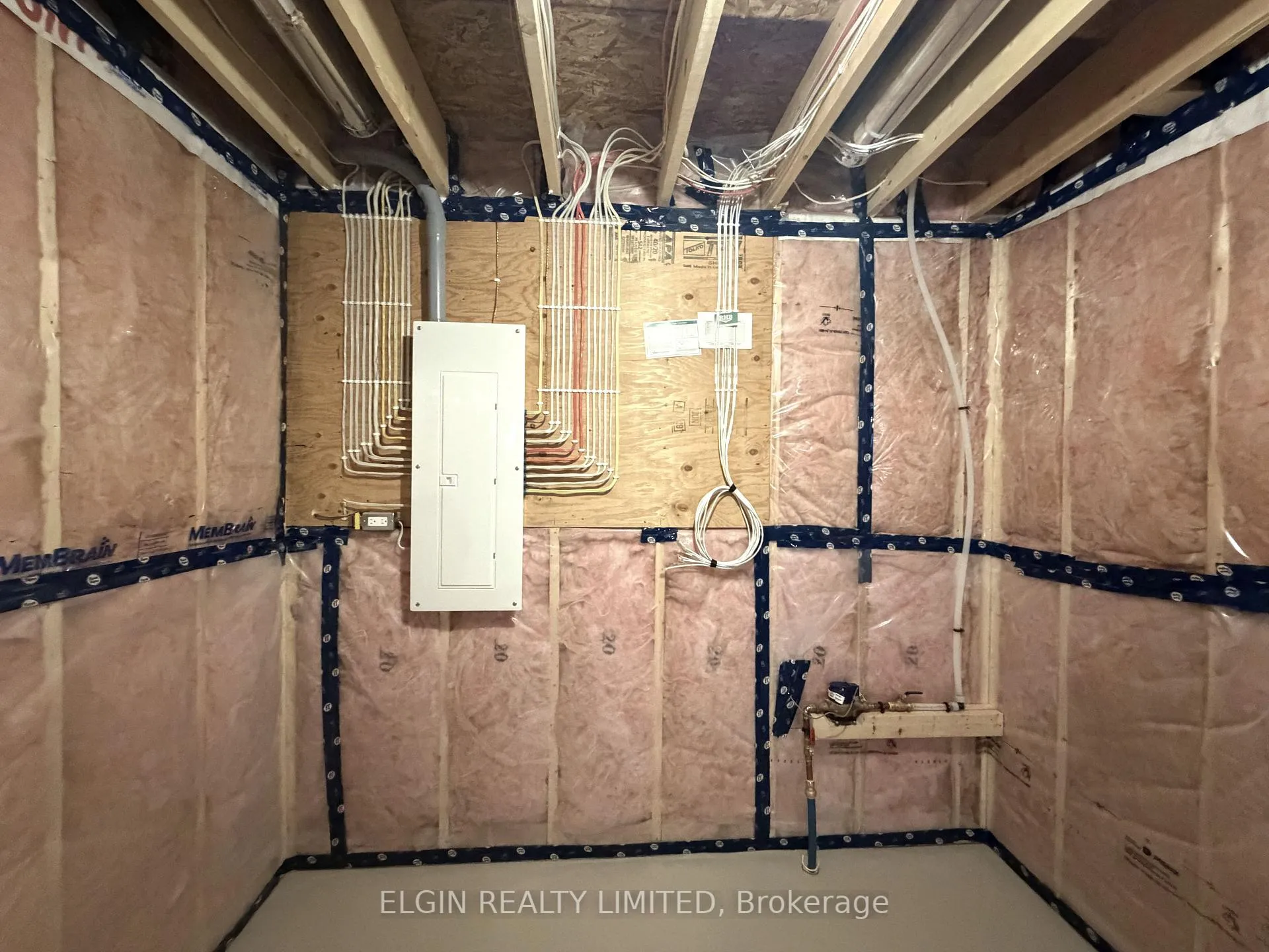 Photo 30 of 256 Renaissance Drive, St. Thomas — HOMEH
