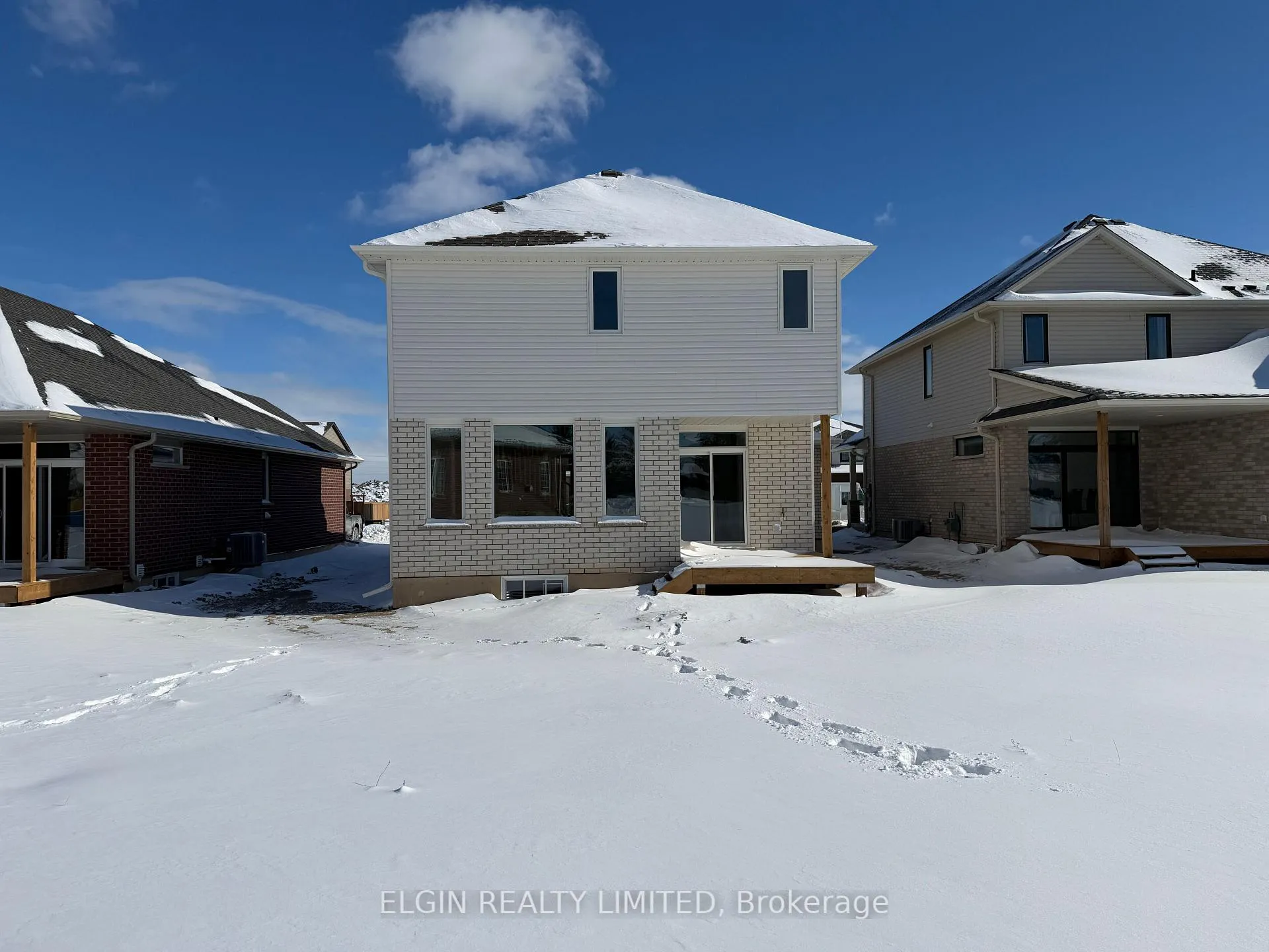 Photo 2 of 258 Renaissance Drive, St. Thomas — HOMEH