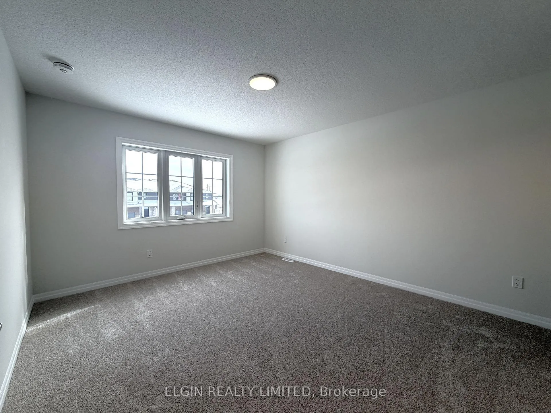 Photo 22 of 258 Renaissance Drive, St. Thomas — HOMEH