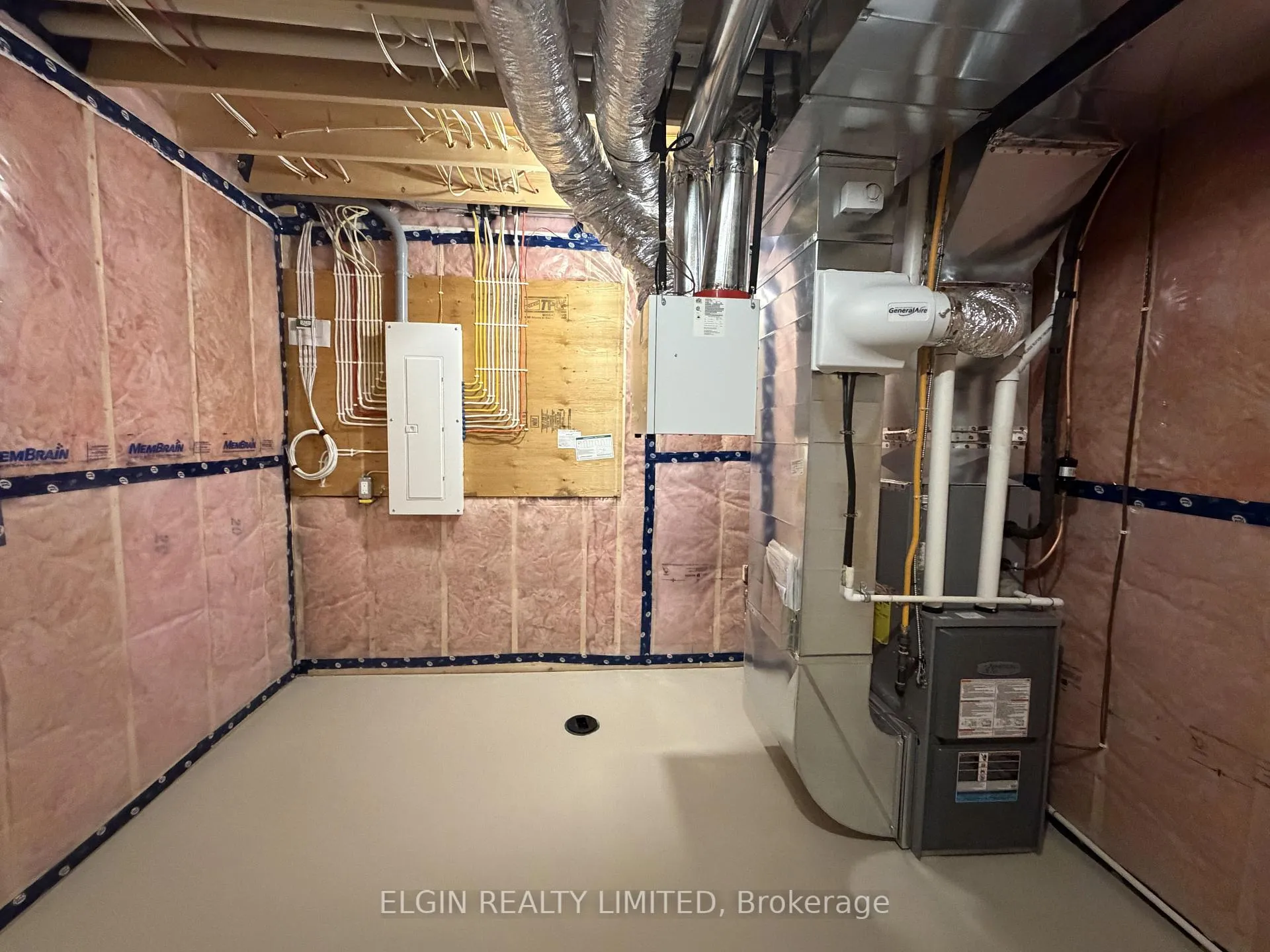 Photo 37 of 258 Renaissance Drive, St. Thomas — HOMEH
