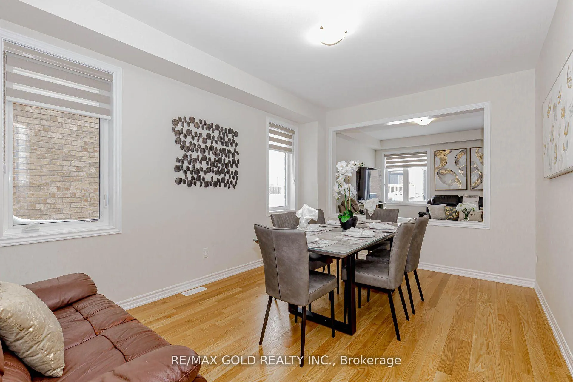 Photo 8 of 4 Heming Street, Brant, Paris — HOMEH
