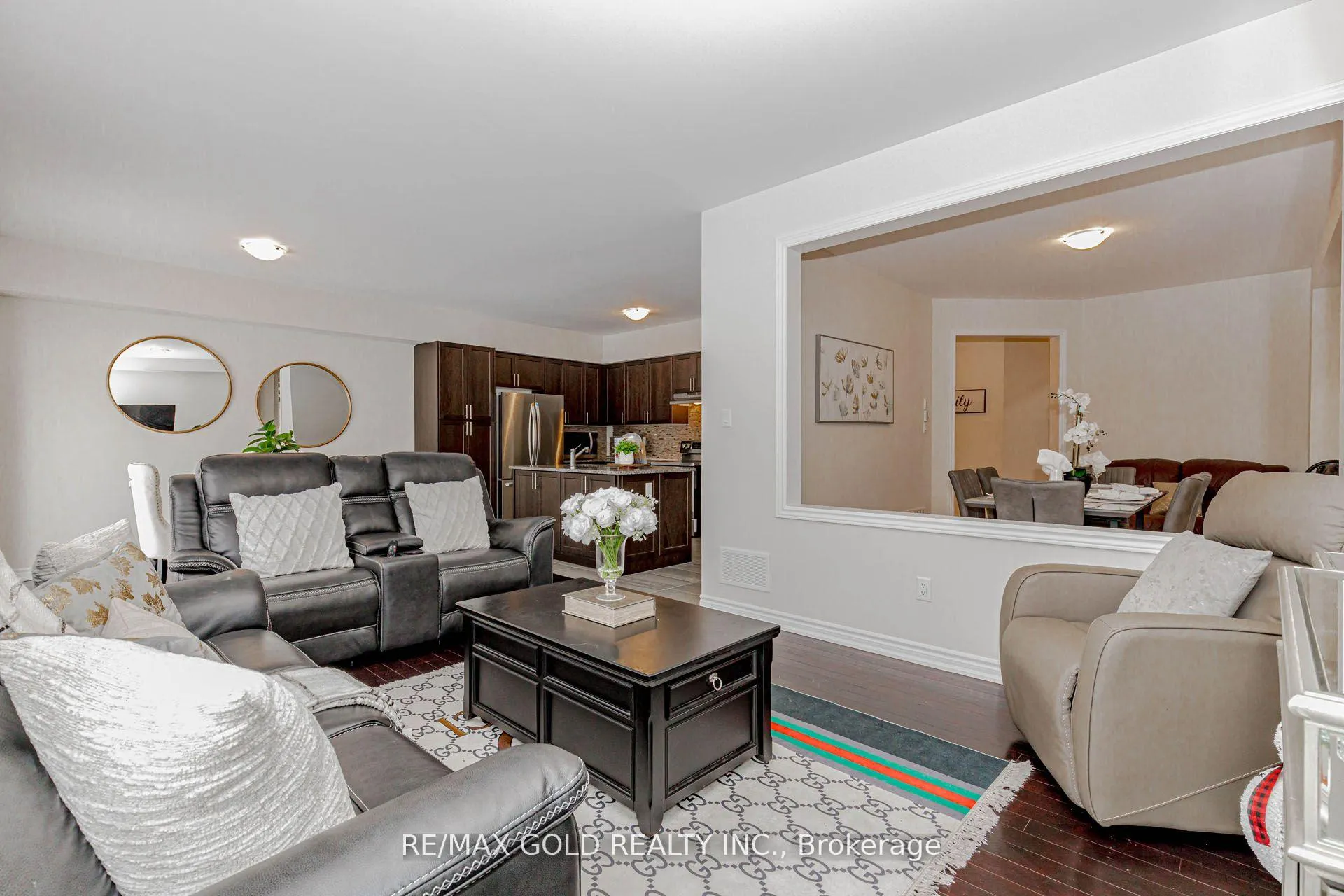 Photo 23 of 4 Heming Street, Brant, Paris — HOMEH