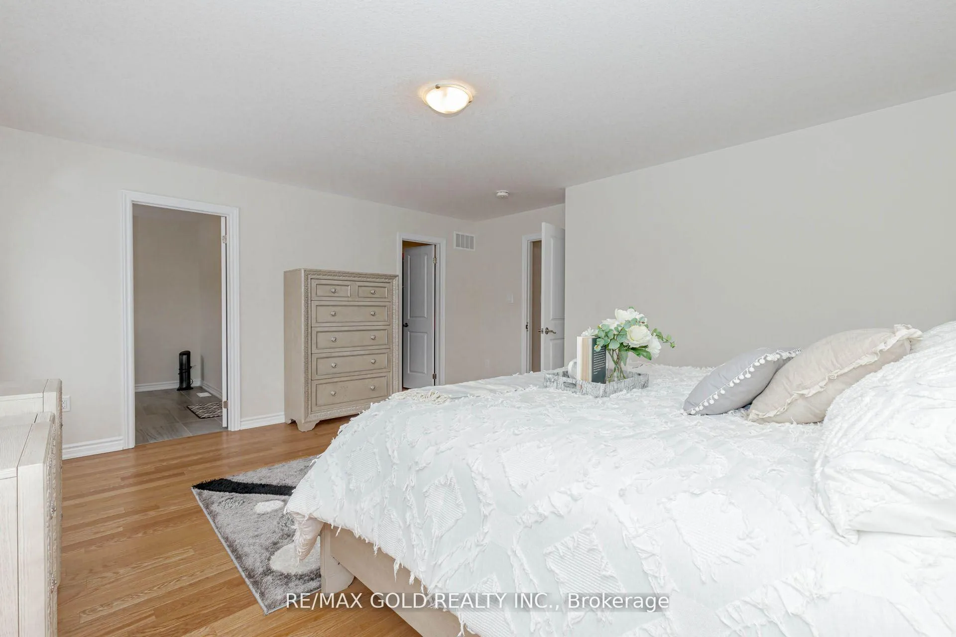 Photo 30 of 4 Heming Street, Brant, Paris — HOMEH