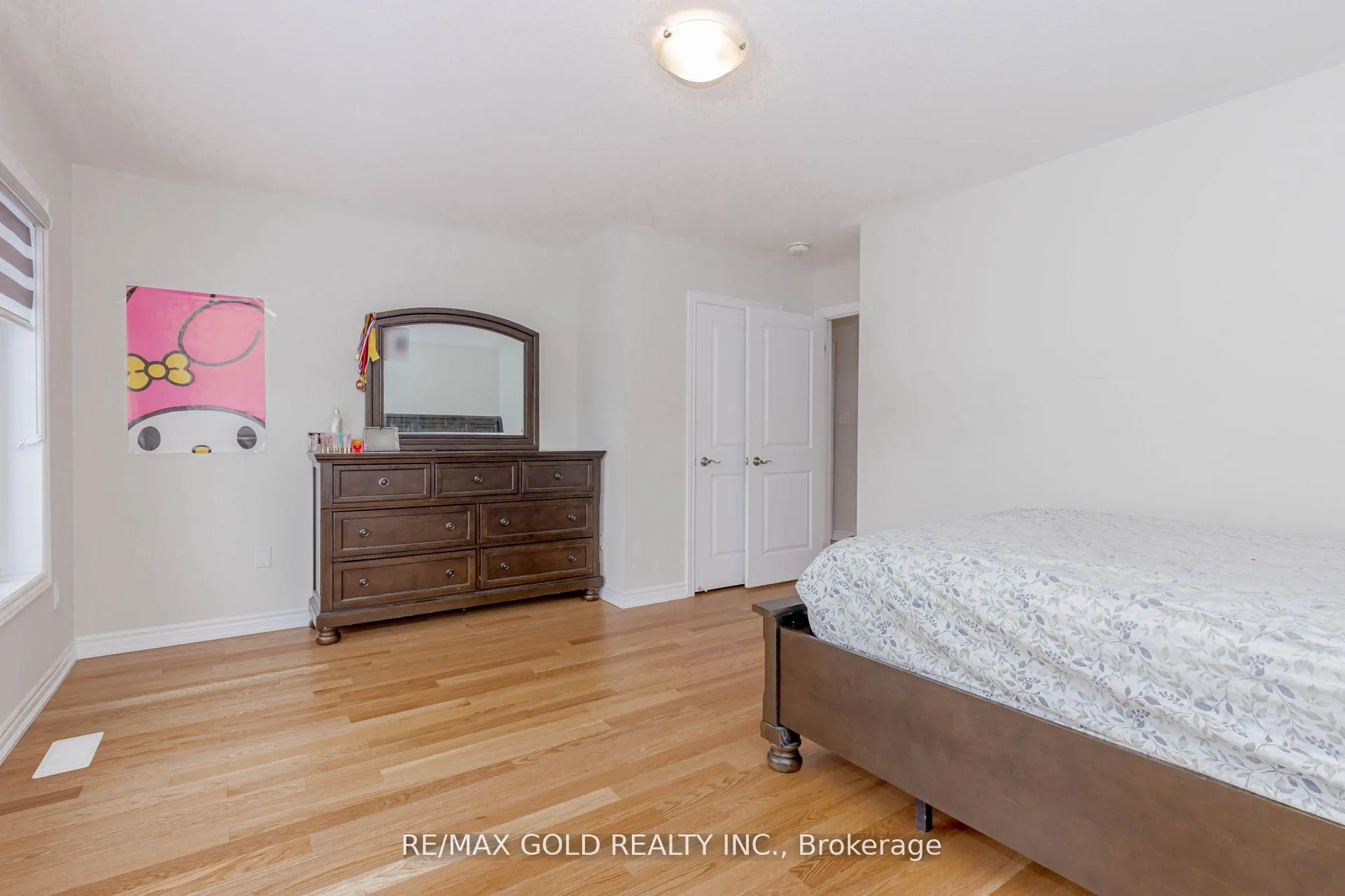 Photo 38 of 4 Heming Street, Brant, Paris — HOMEH