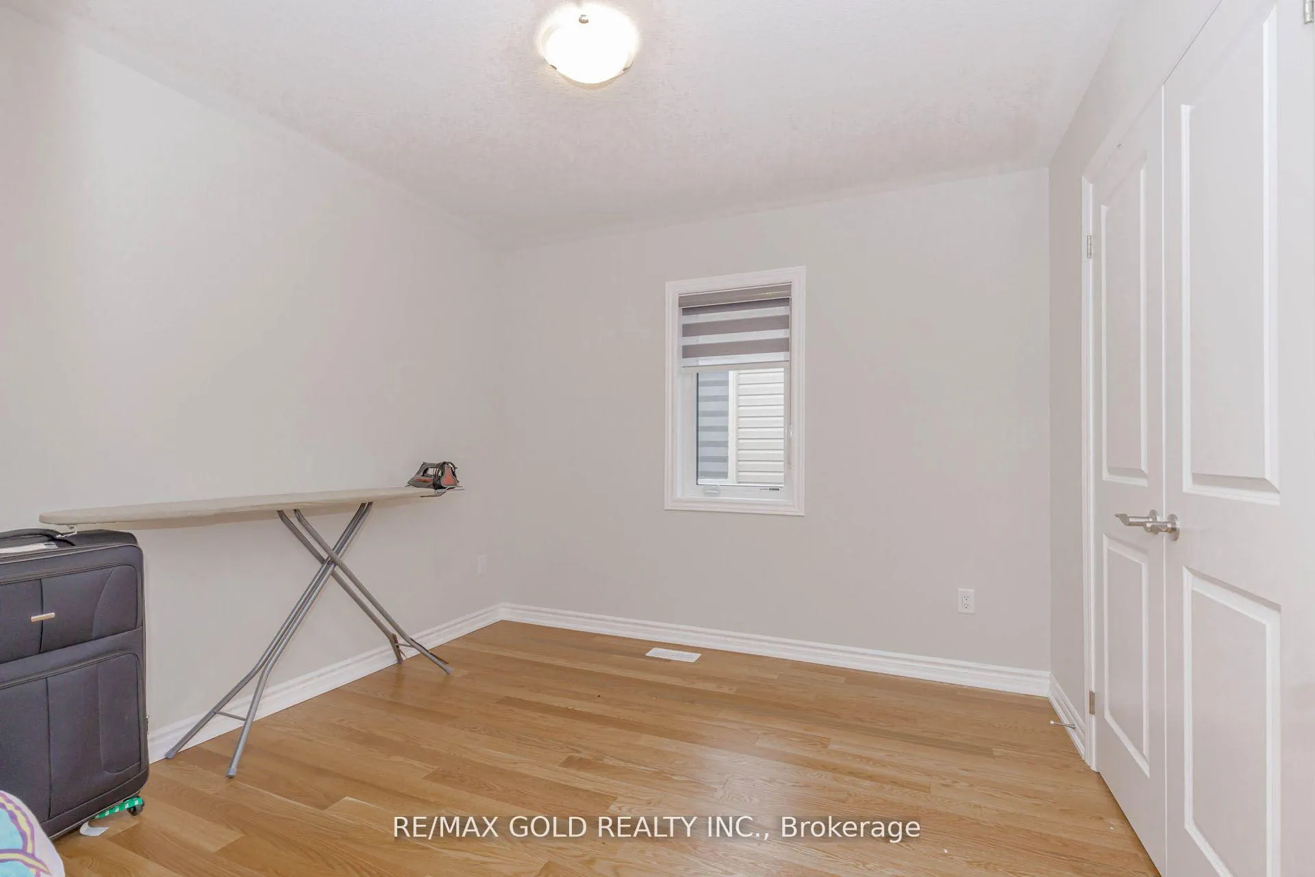 Photo 40 of 4 Heming Street, Brant, Paris — HOMEH