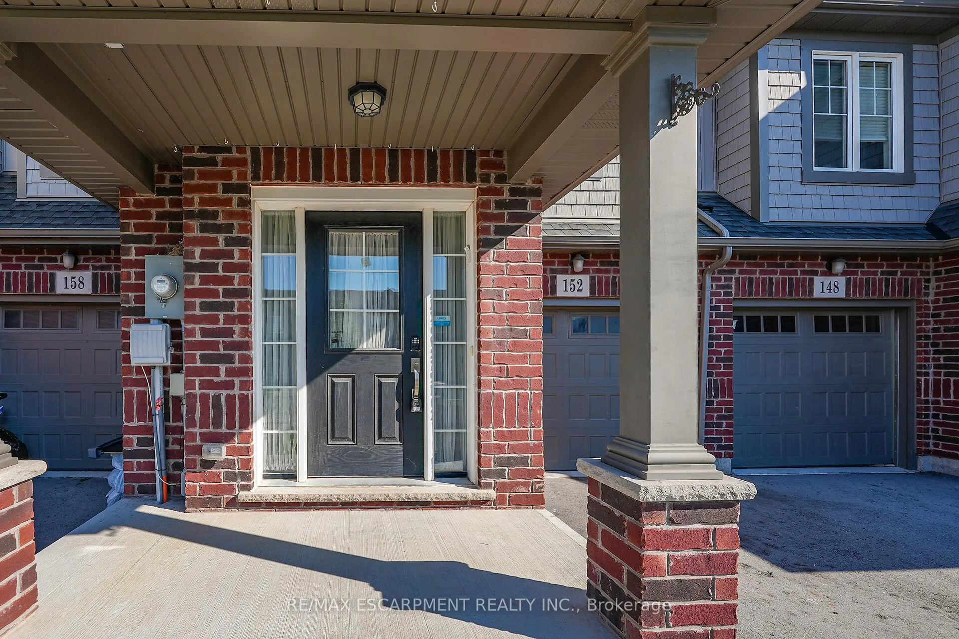 Photo 3 of 152 Heron Street, Welland, Coyle Creek — HOMEH