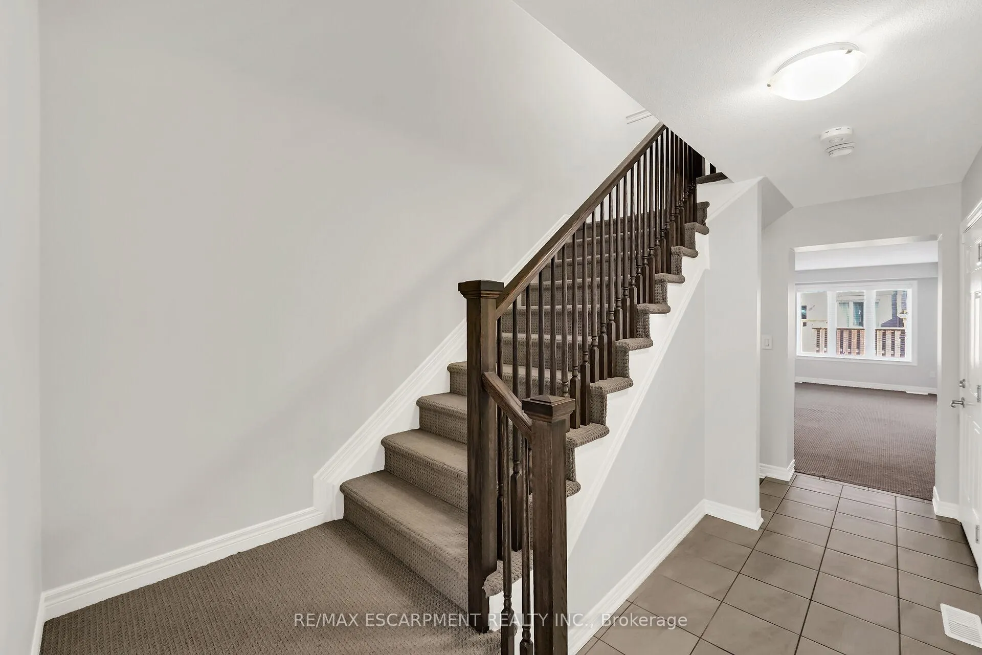 Photo 15 of 152 Heron Street, Welland, Coyle Creek — HOMEH