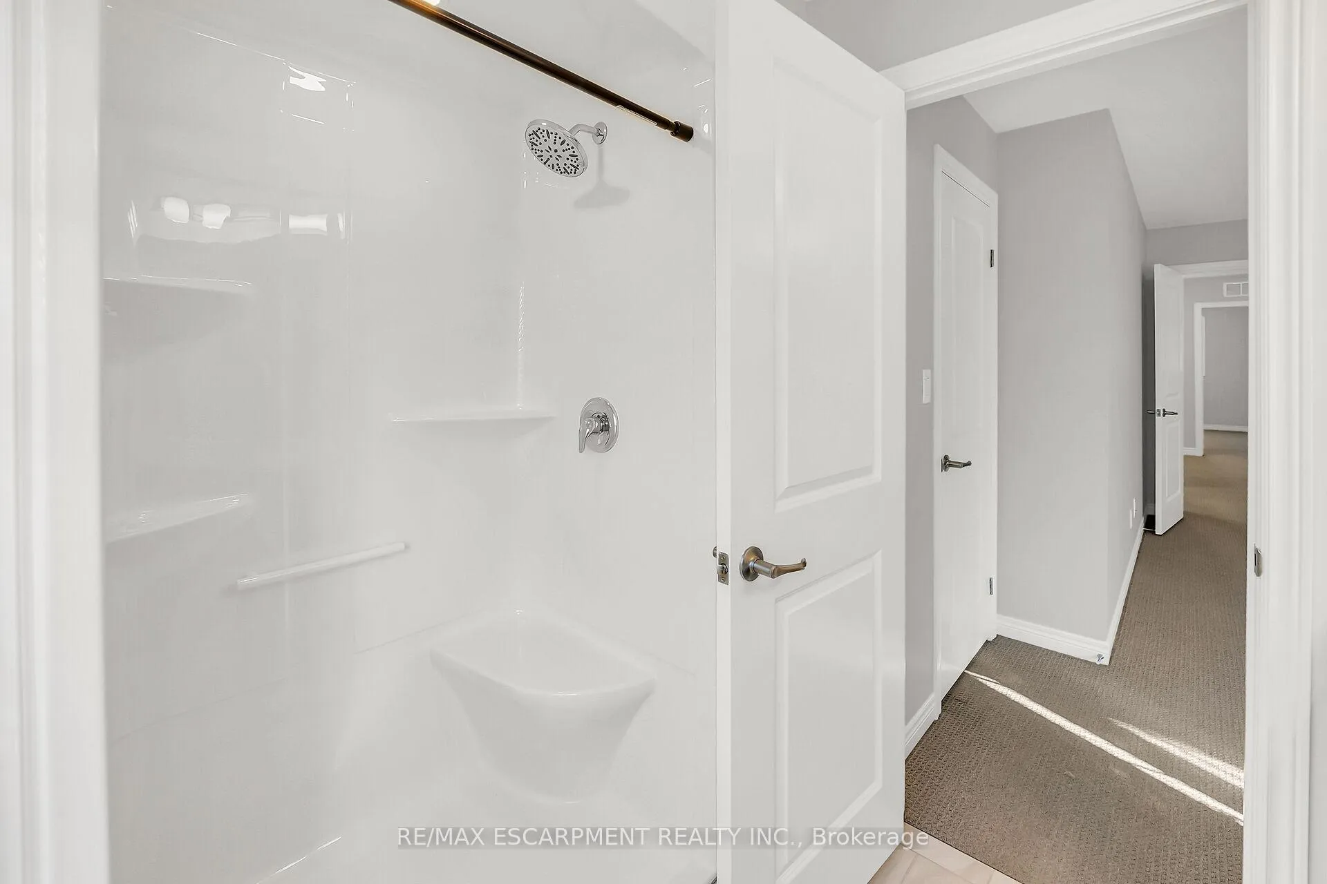 Photo 19 of 152 Heron Street, Welland, Coyle Creek — HOMEH