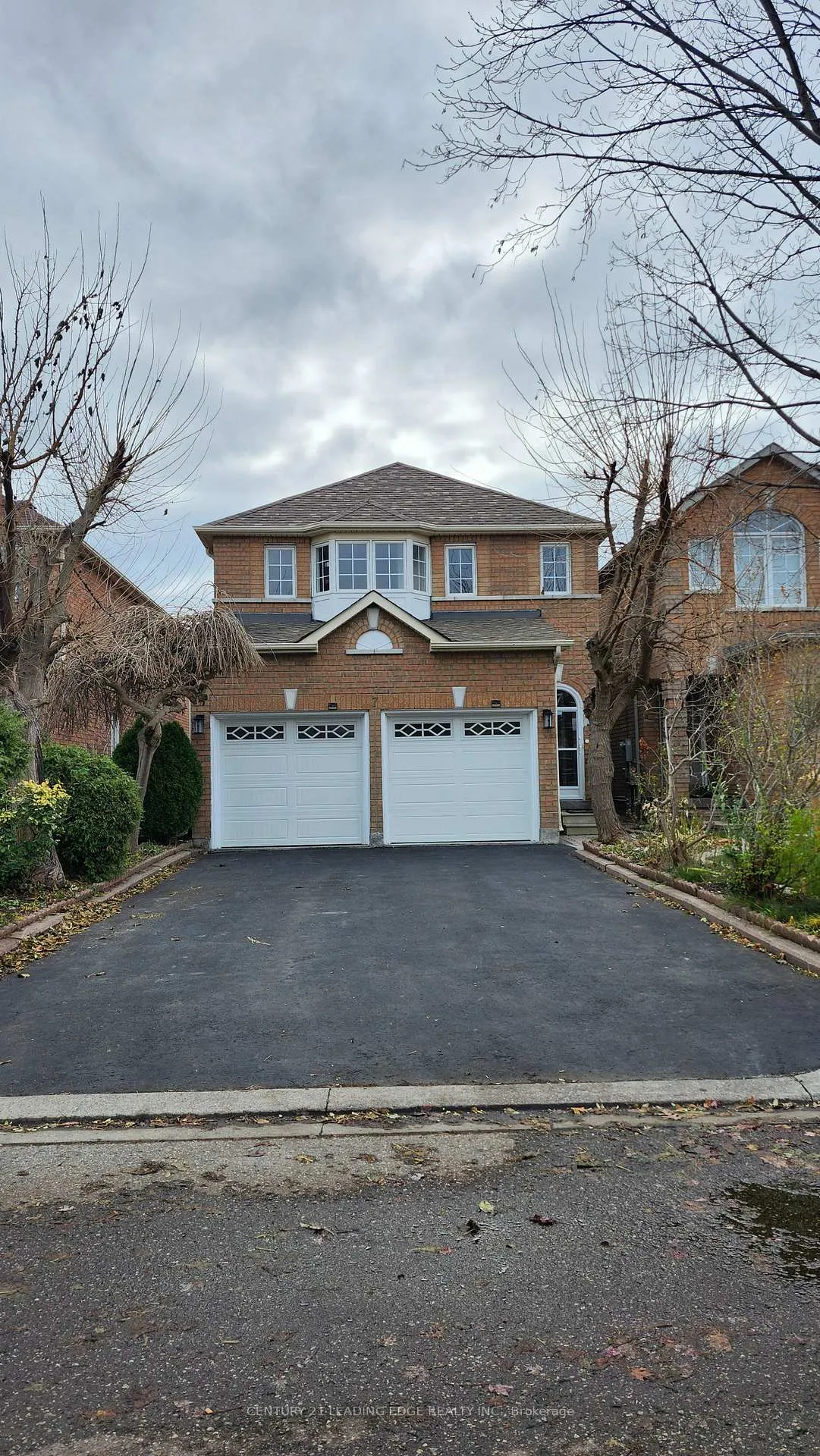 Photo 1 of 7 Angela Court, Markham, Middlefield — HOMEH