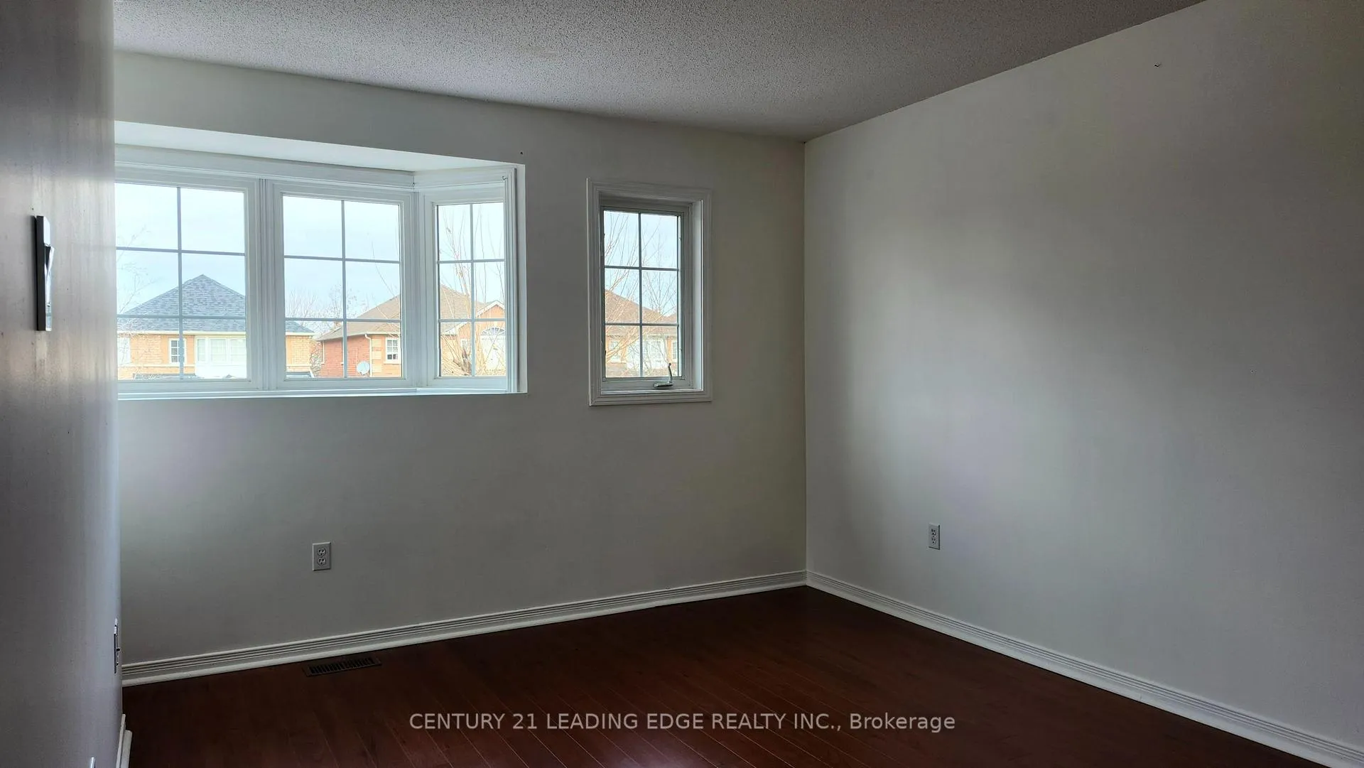 Photo 14 of 7 Angela Court, Markham, Middlefield — HOMEH
