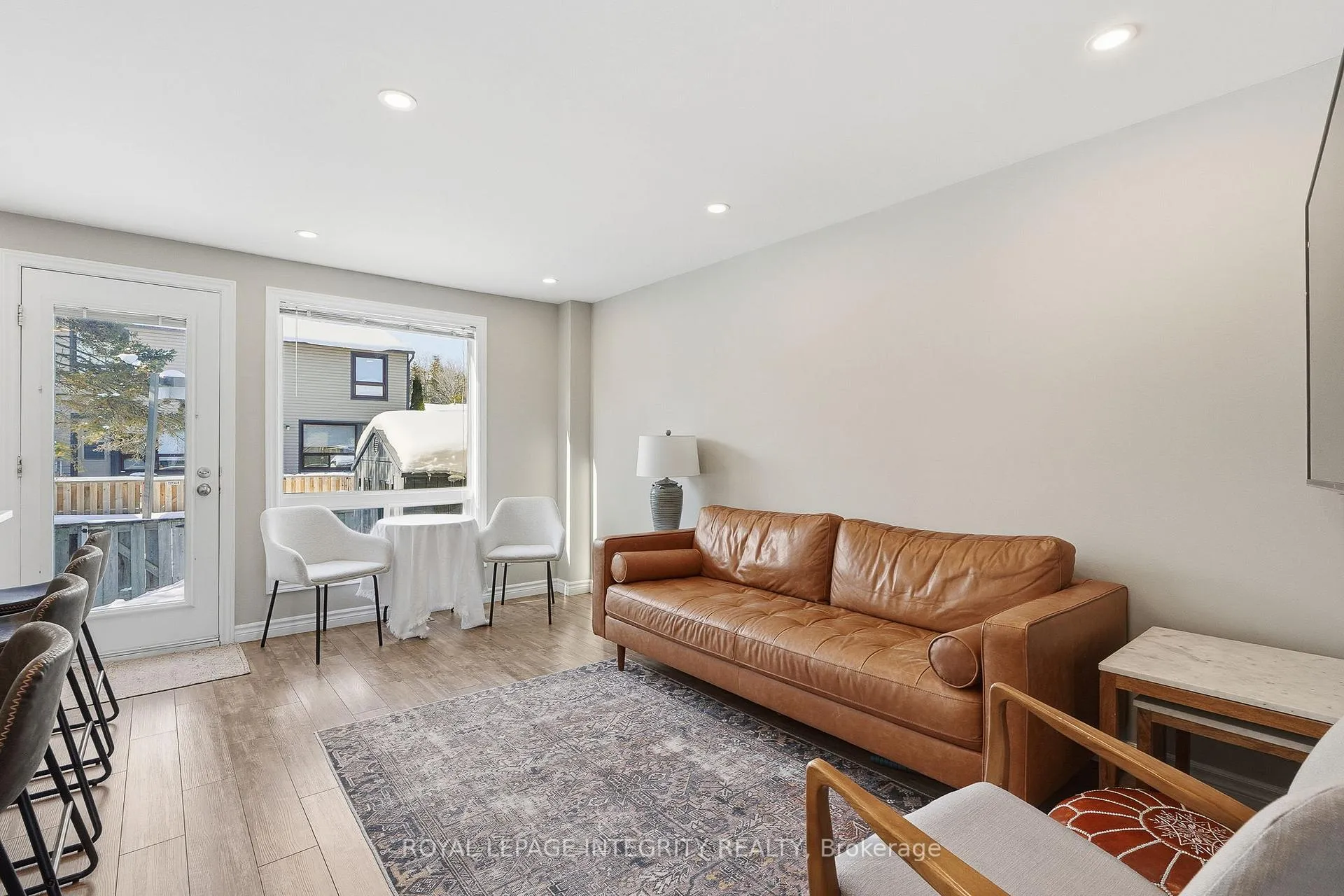 Photo 7 of Unit 73, 6917 Bilberry Drive, Ottawa, Convent Glen North — HOMEH
