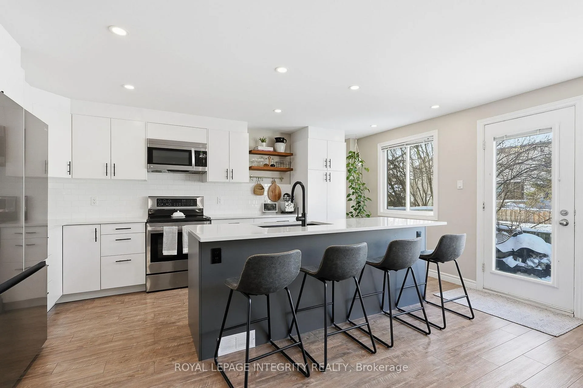 Photo 10 of Unit 73, 6917 Bilberry Drive, Ottawa, Convent Glen North — HOMEH