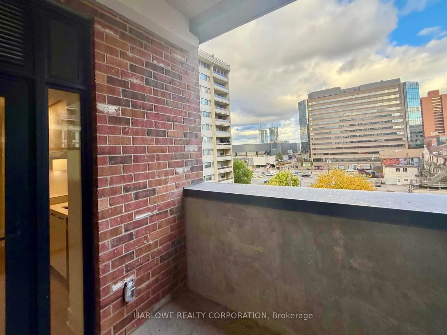 Photo 8 of Unit 409, 206 King Street W, Hamilton, Central — HOMEH