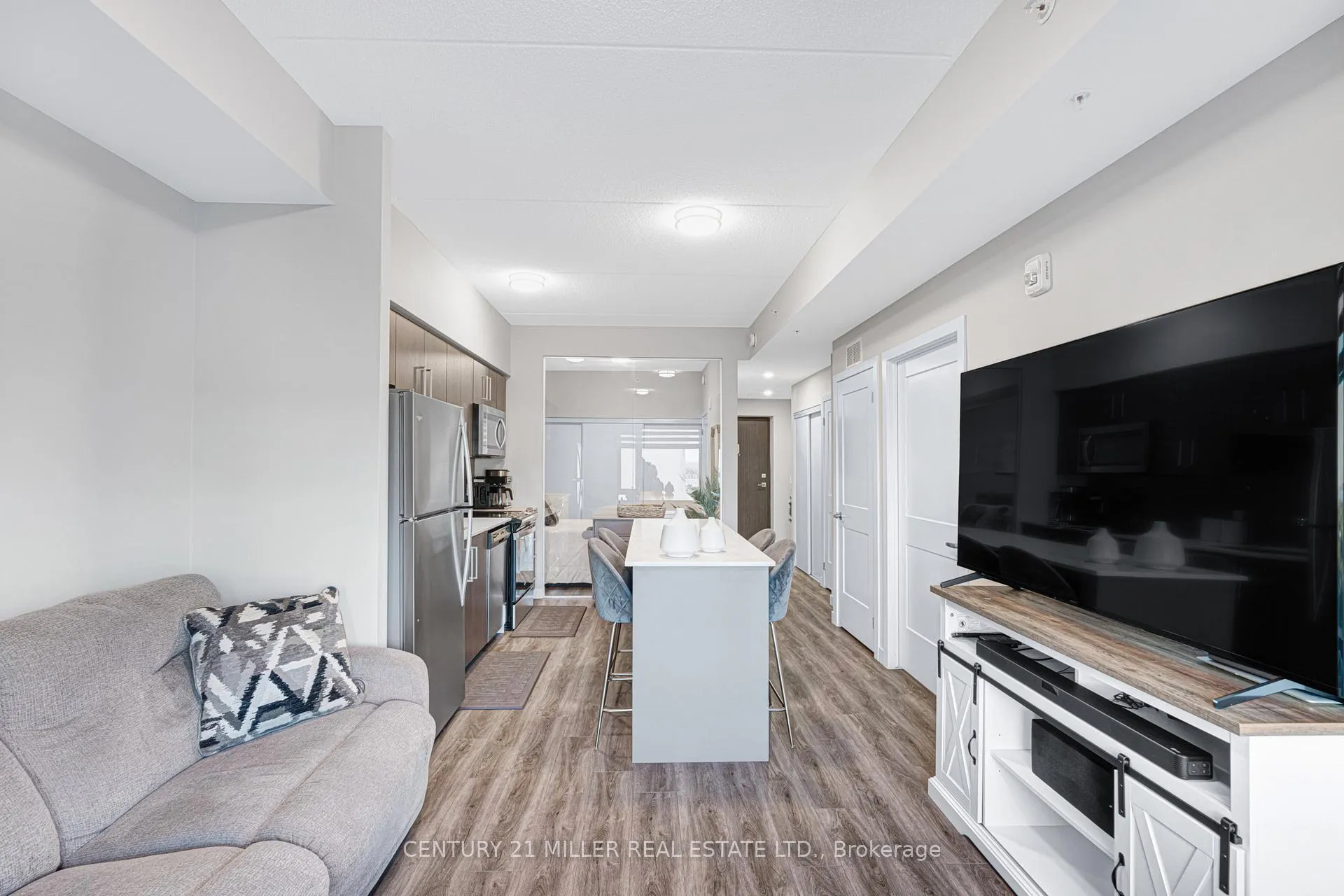 Photo 15 of Unit 1009, 15 Queen Street S, Hamilton, Central — HOMEH