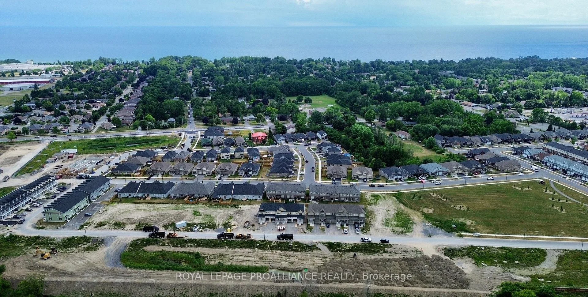 Photo 44 of Unit 3, Blk 53 Drewery Road, Cobourg — HOMEH