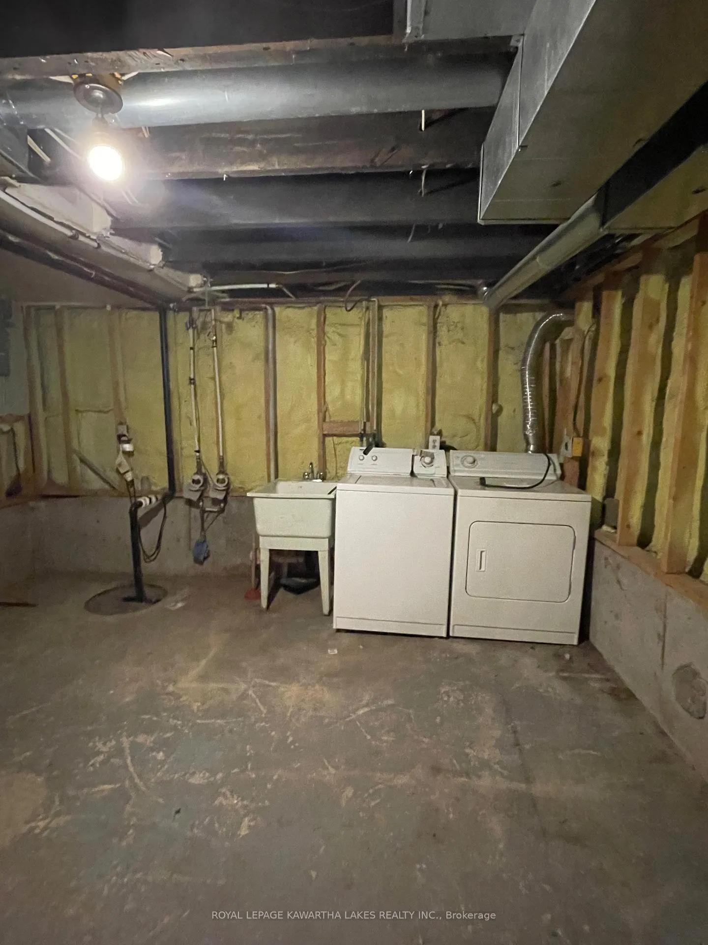 Photo 20 of 189 Park Street N, Peterborough, Town Ward 3 — HOMEH