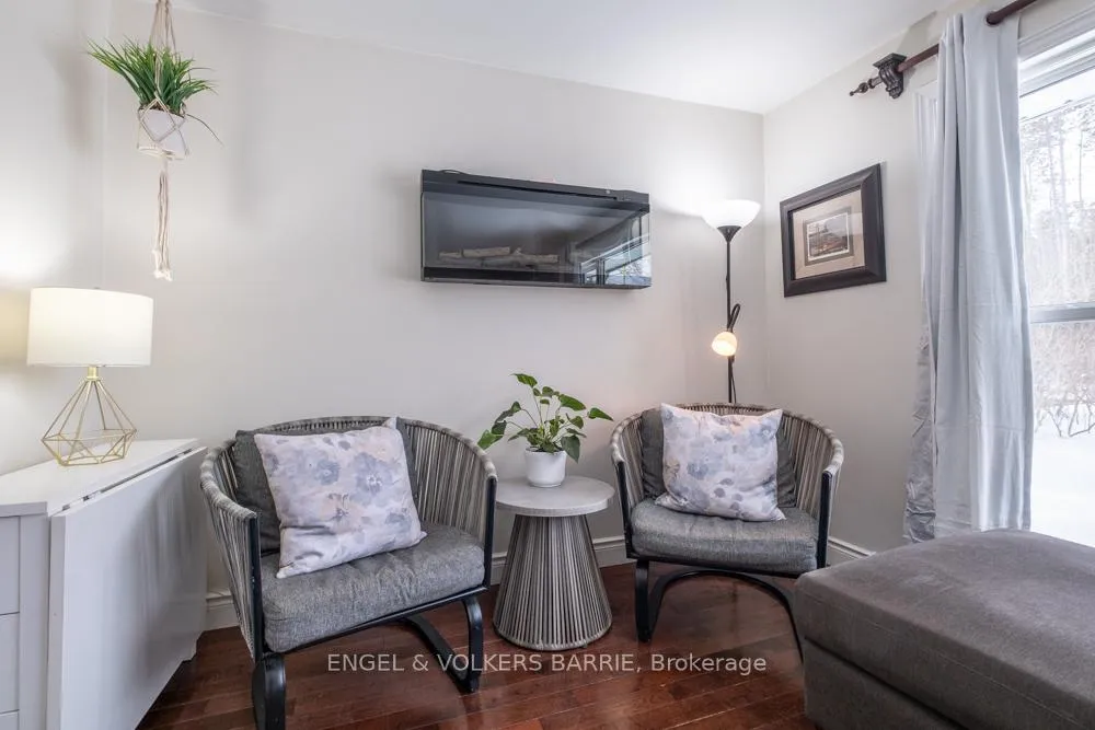 Photo 16 of 1065 Snow Valley Road, Springwater, Midhurst — HOMEH