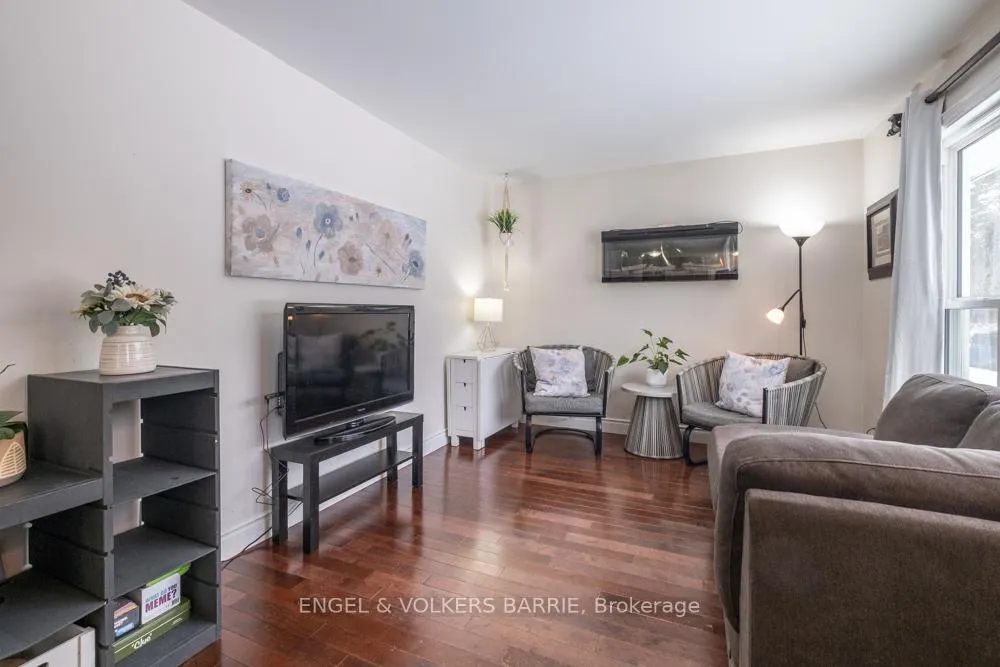 Photo 17 of 1065 Snow Valley Road, Springwater, Midhurst — HOMEH